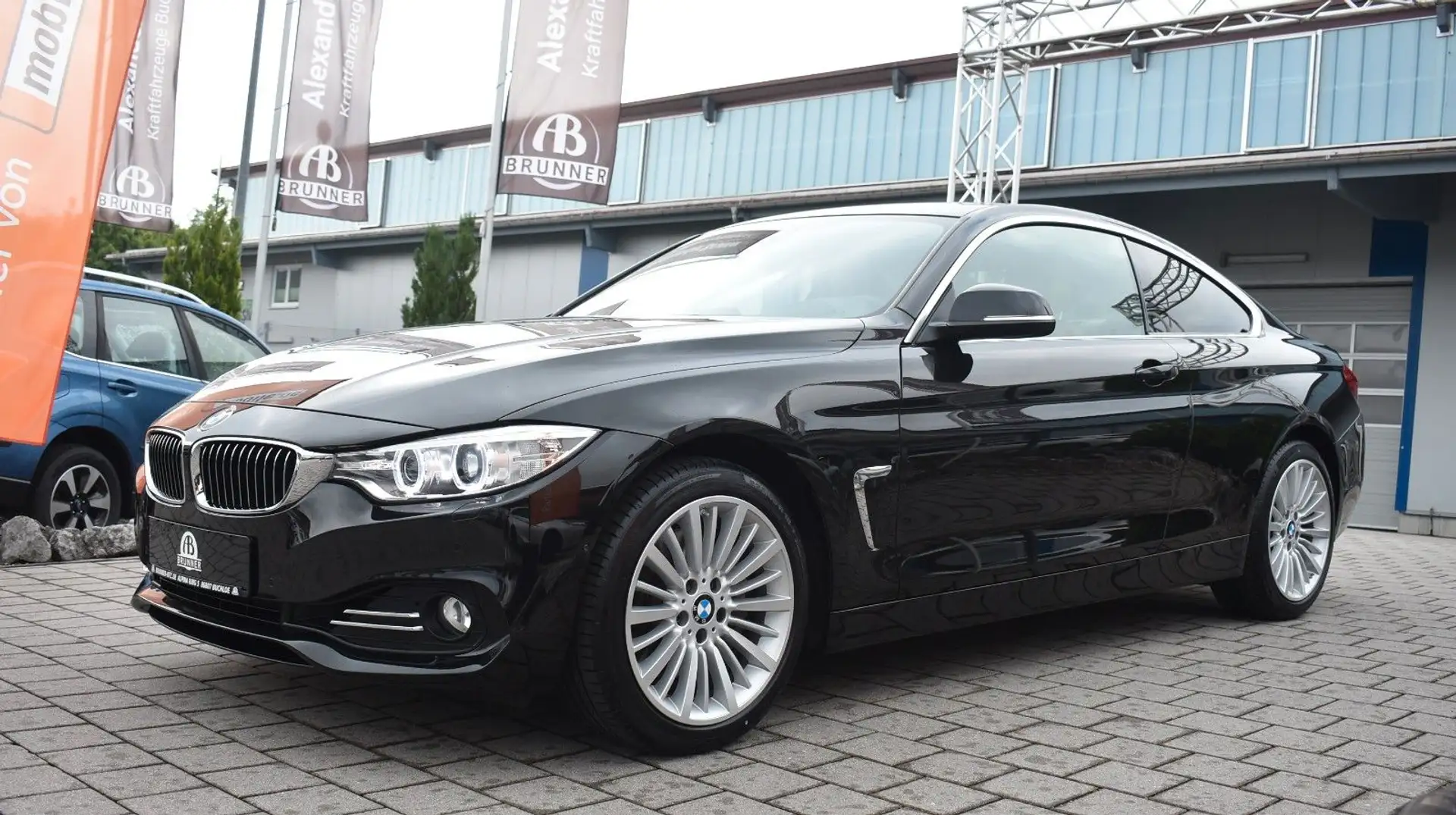 BMW 440 Baureihe 4 Coupe 440 i xDrive Luxury Line Negro - 2