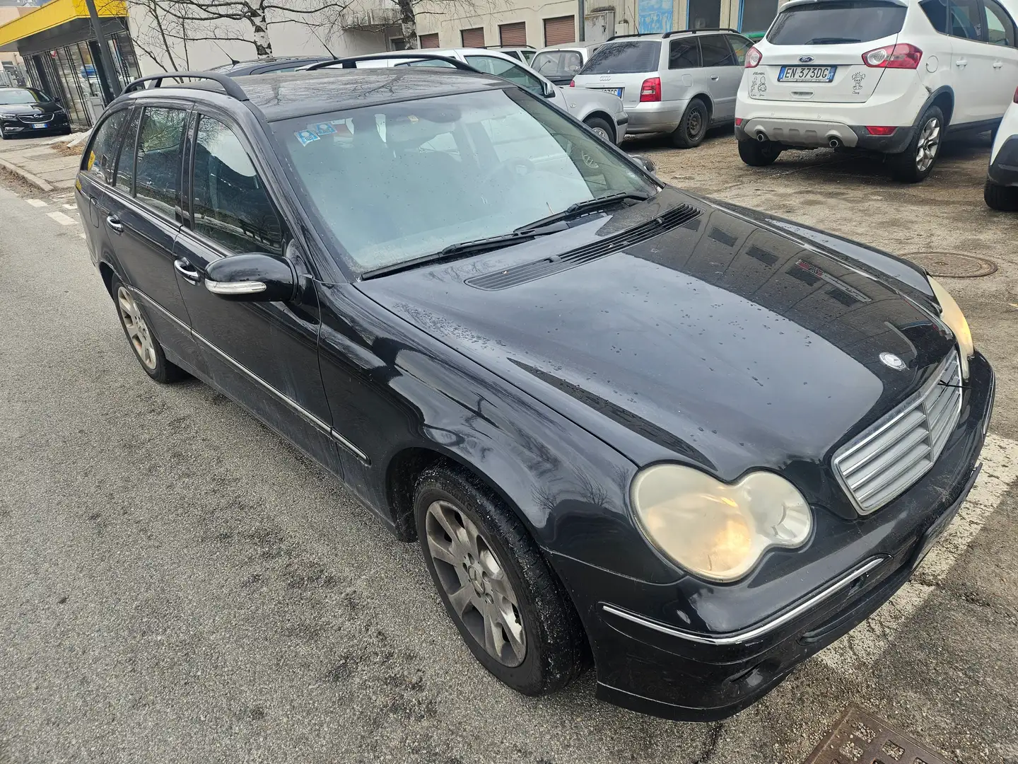 Mercedes-Benz C 220 Automatik 220CDI FACE LIFT EURO4 TOP!!!150ps Schwarz - 2