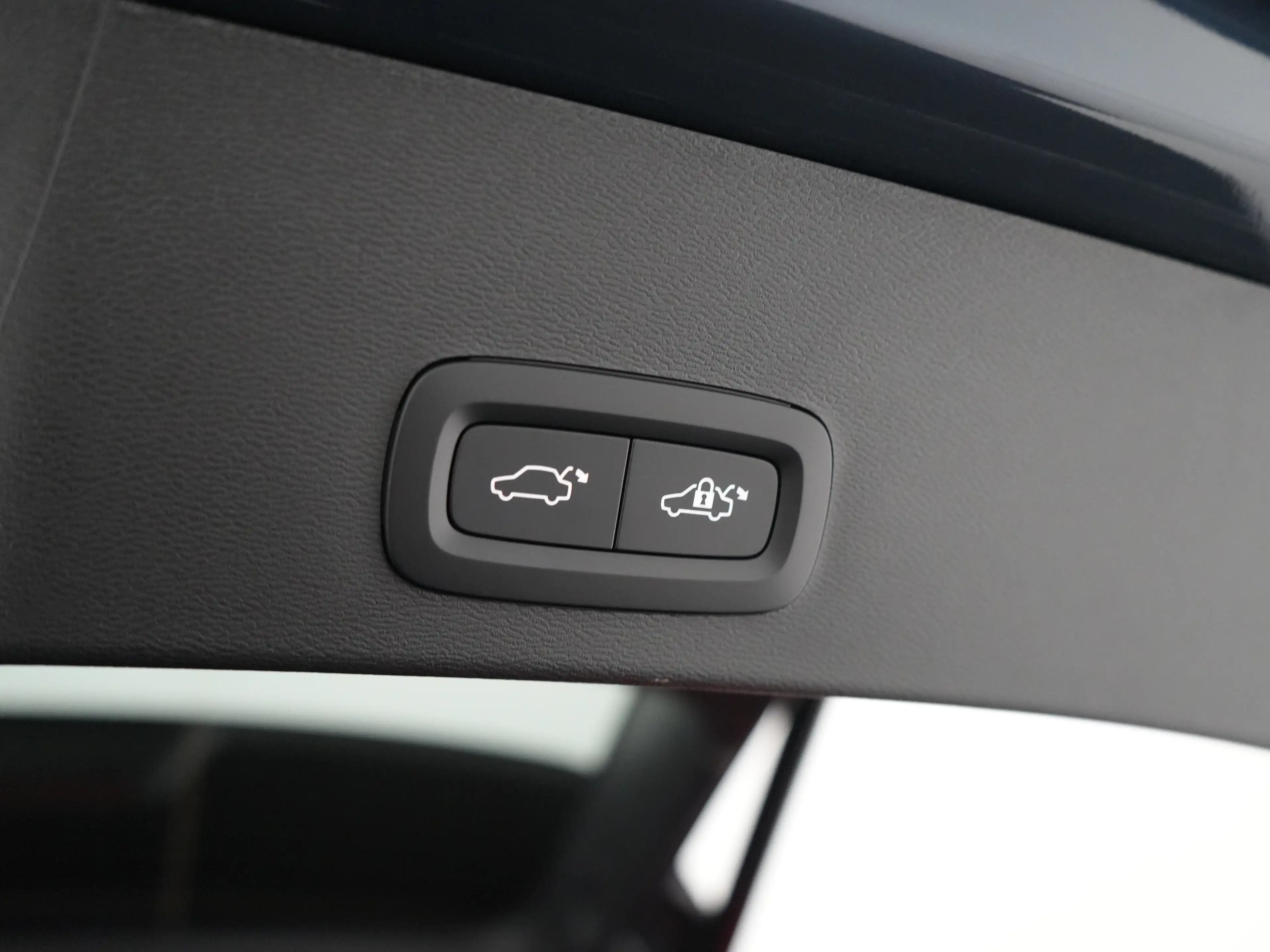 Volvo EX40 Single Ext. Ultra Black Edition Europa 82 kWh | Li — photo 15