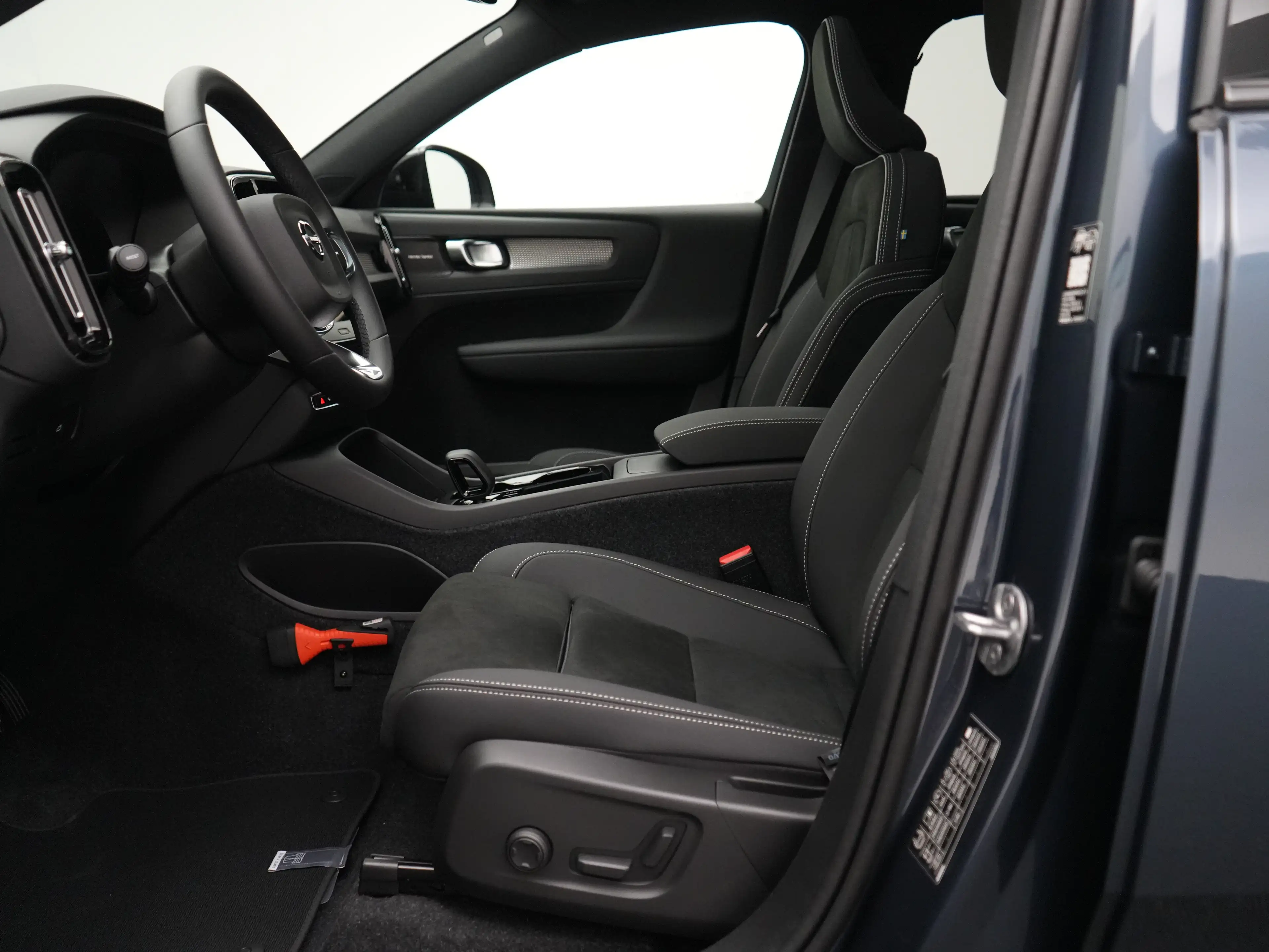 Volvo EX40 Single Ext. Ultra Black Edition Europa 82 kWh | Li — photo 9