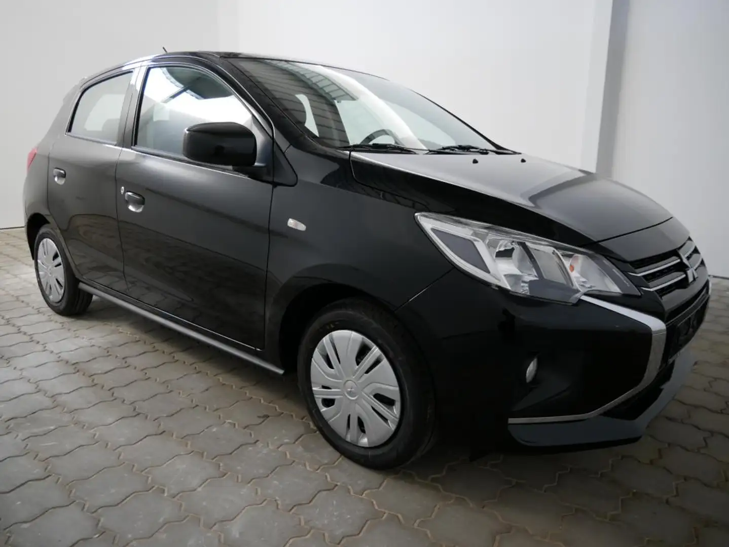 Mitsubishi Space Star Basis 1,2 l 5-Türer, 5Jahre Garantie, uvm. Noir - 2