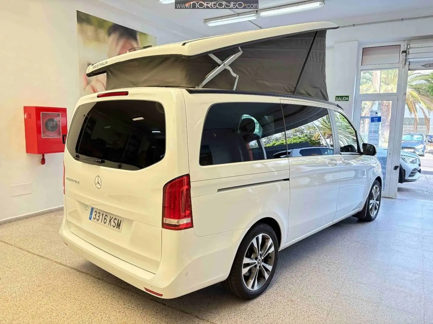 Mercedes-Benz Vito 220 d Marco Polo Activity Sport Largo Blanco - 2