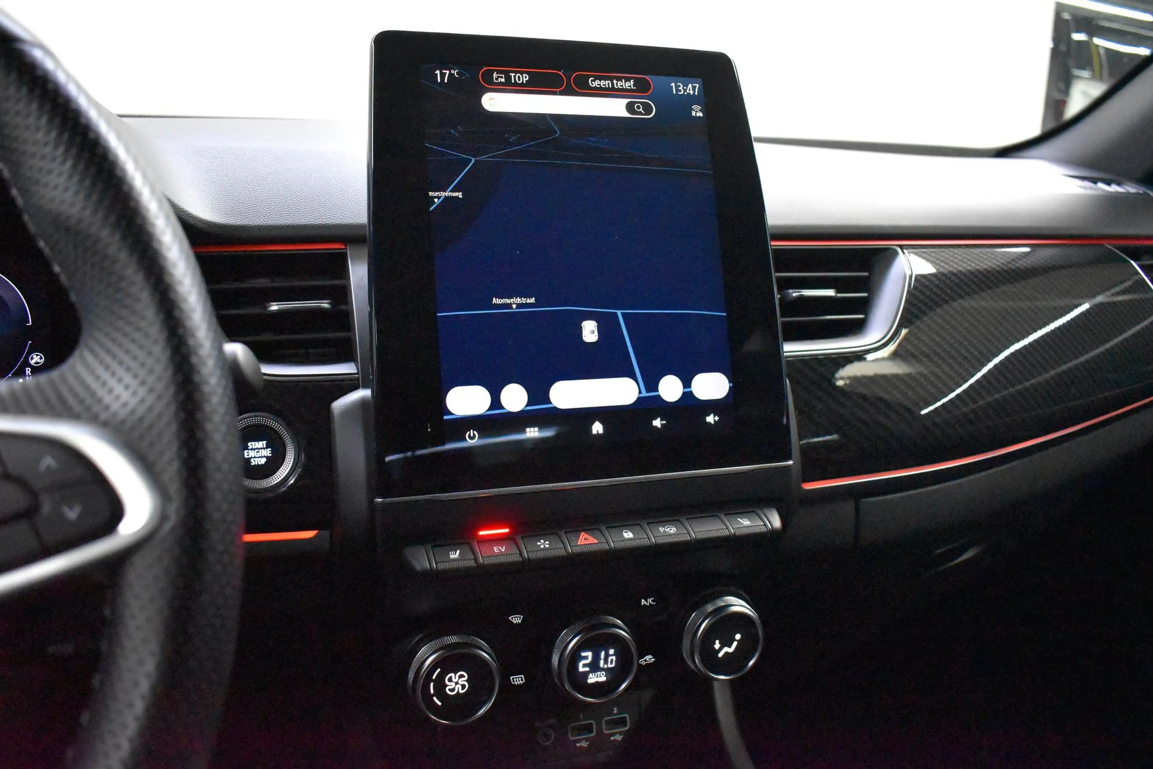 Renault Arkana RS Line 145 Hybrid — photo 14