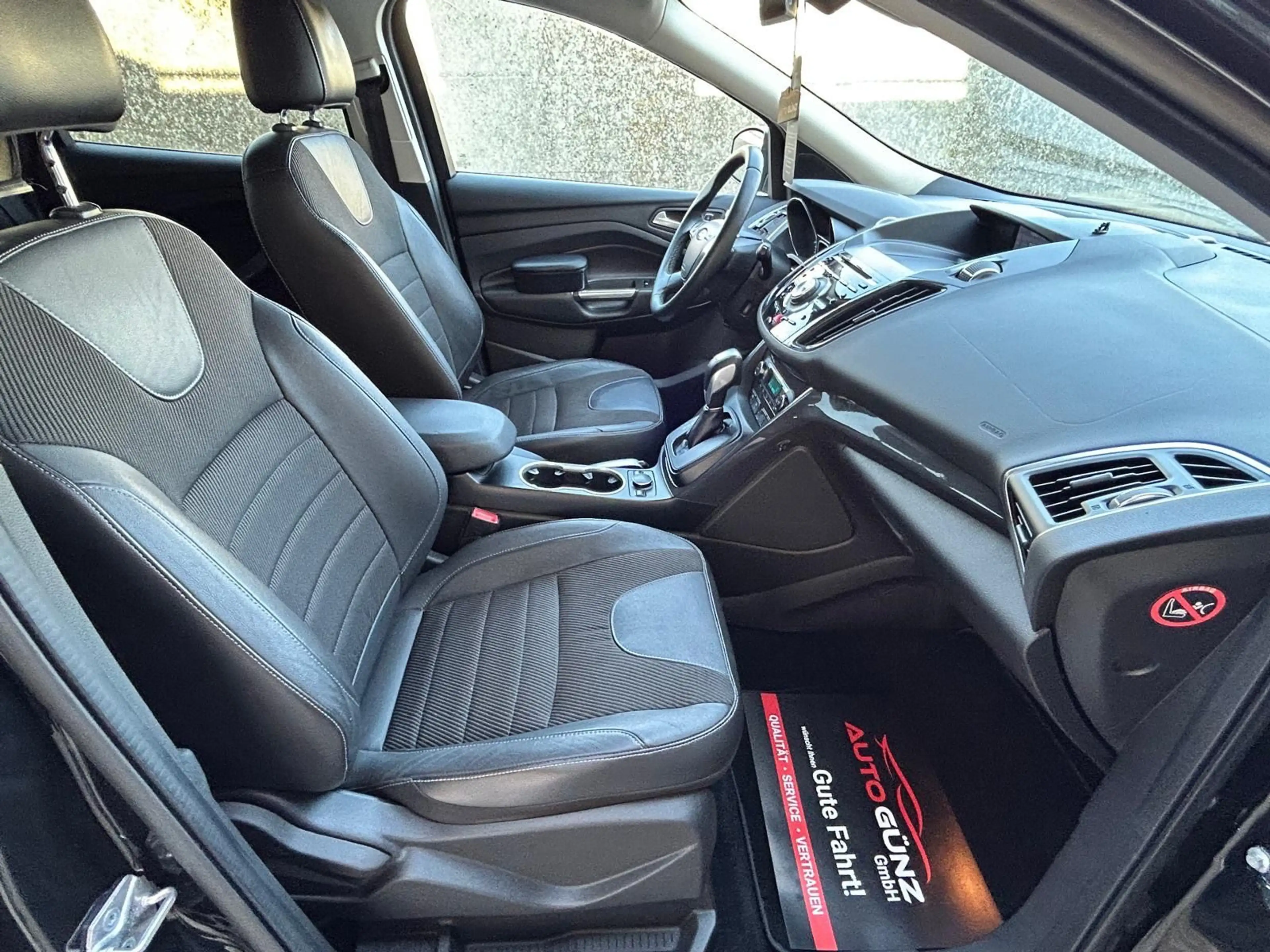 Ford Kuga Titanium 1.6 Eco Boost 4x4 *Navi-Aut.* — photo 13