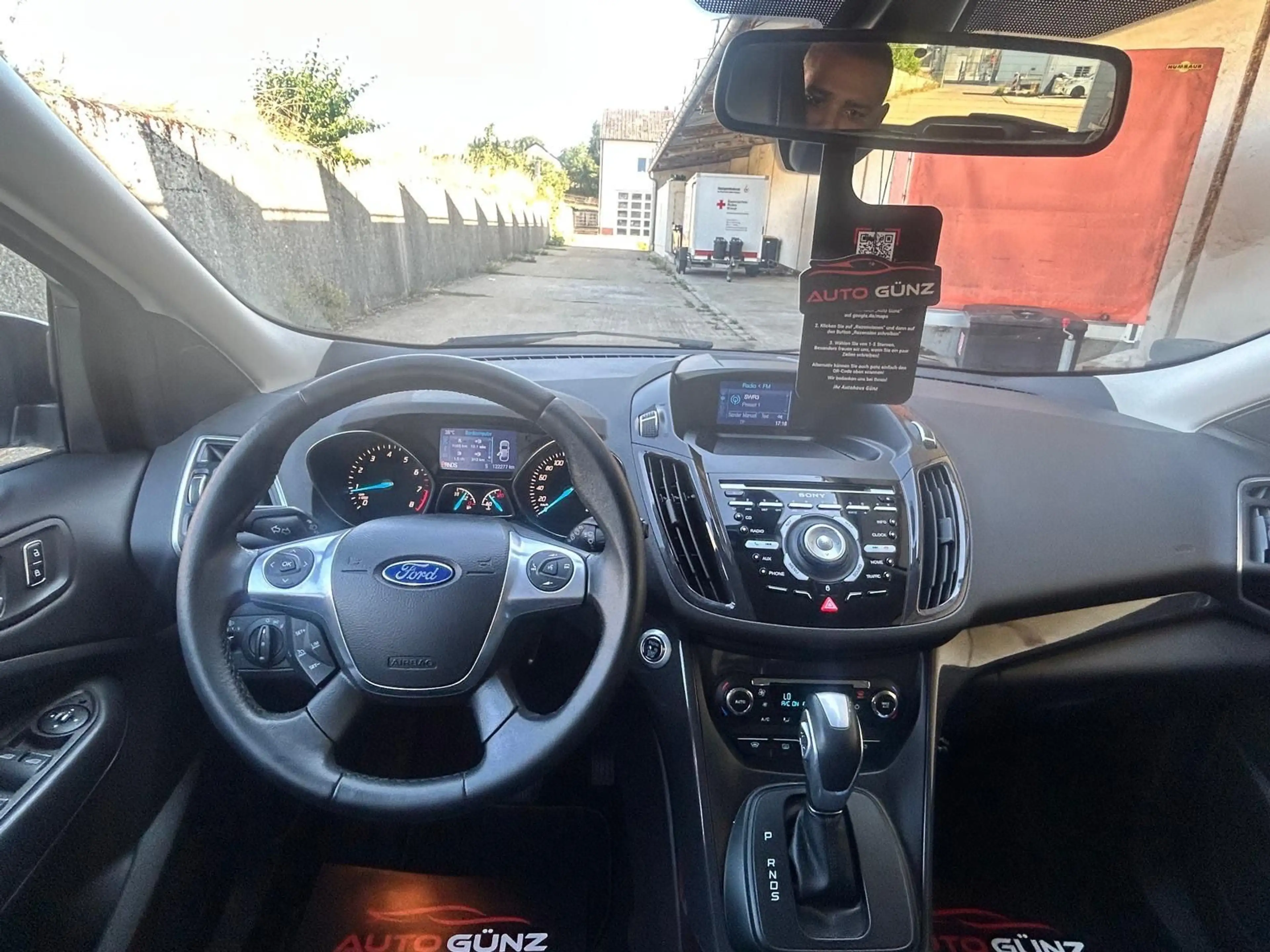 Ford Kuga Titanium 1.6 Eco Boost 4x4 *Navi-Aut.* — photo 9