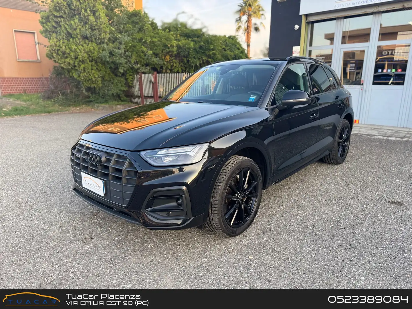 Audi Q5 Business 2.0 40 TDI MHEV Nero - 1