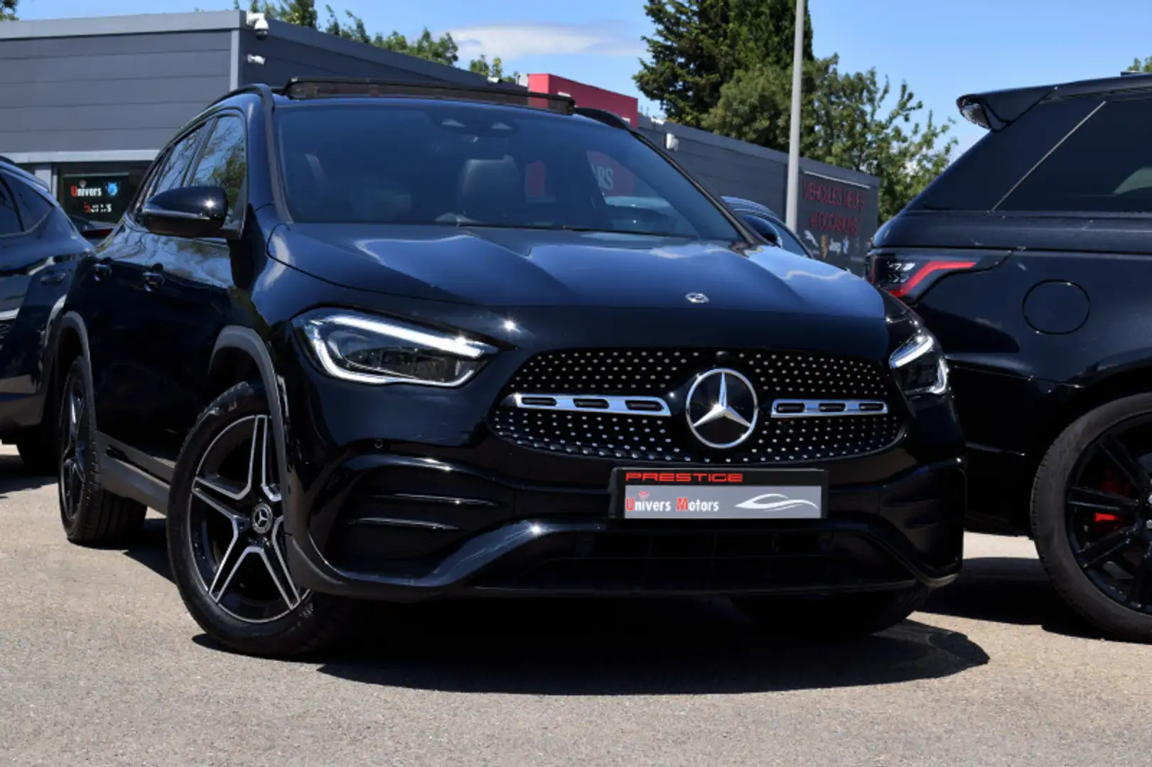Mercedes-Benz GLA 250 250 E 160+102CH AMG LINE 8G-DCT Černá - 1