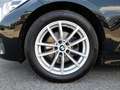 BMW 320 d TOURING 4x4 Aut. *VOLL LED / NAVI / DRIVING ASS. / 3-ZONEN-KLIMA / E-KLAPPE* Schwarz - thumbnail 18