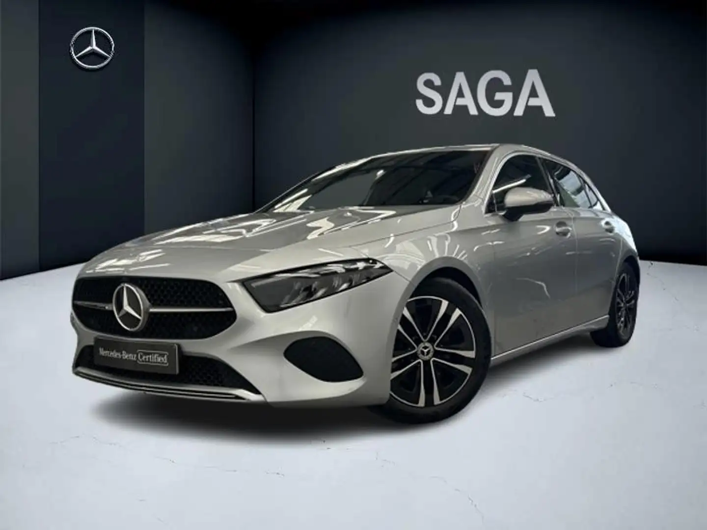 Mercedes-Benz A 180 d Luxury Line Facelift Silber - 1
