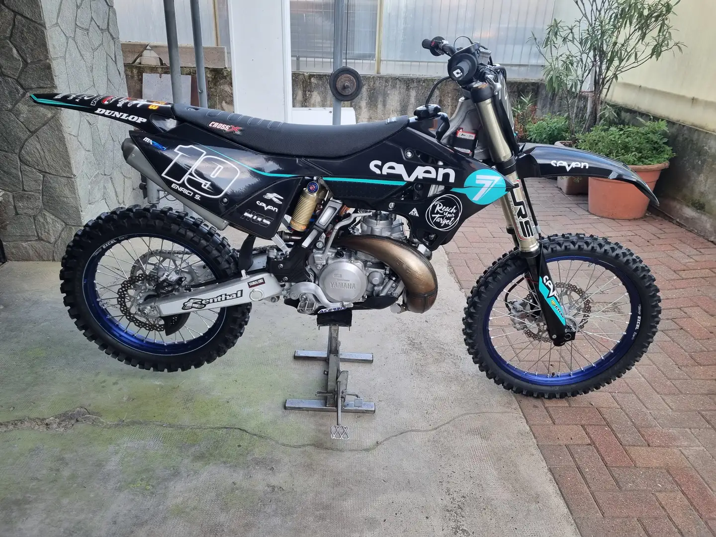 Yamaha YZ 250 lc monster - 1