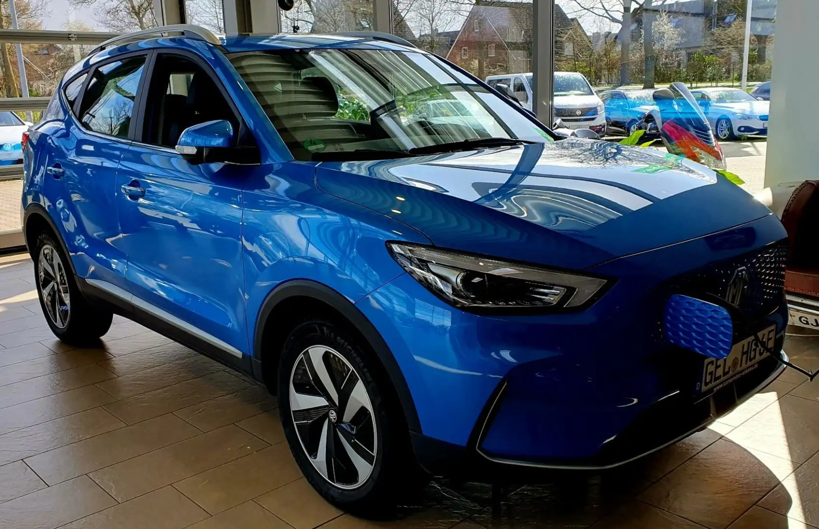 MG ZS EV Elektro Luxury Pano Leder Navi Alu Sitzh. Blau - 1
