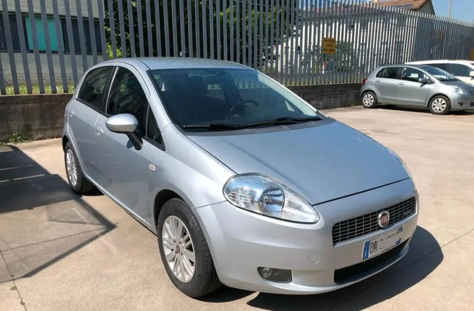 Fiat Grande Punto 5p 1.3 mjt 16v Dynamic 90cv 6m - 1