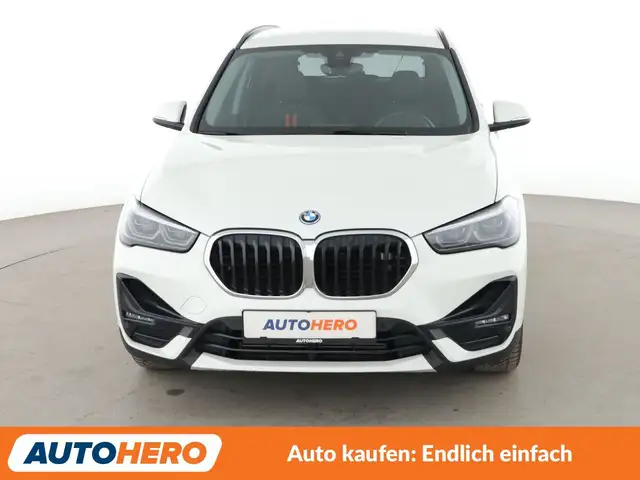 BMW X1 view 9