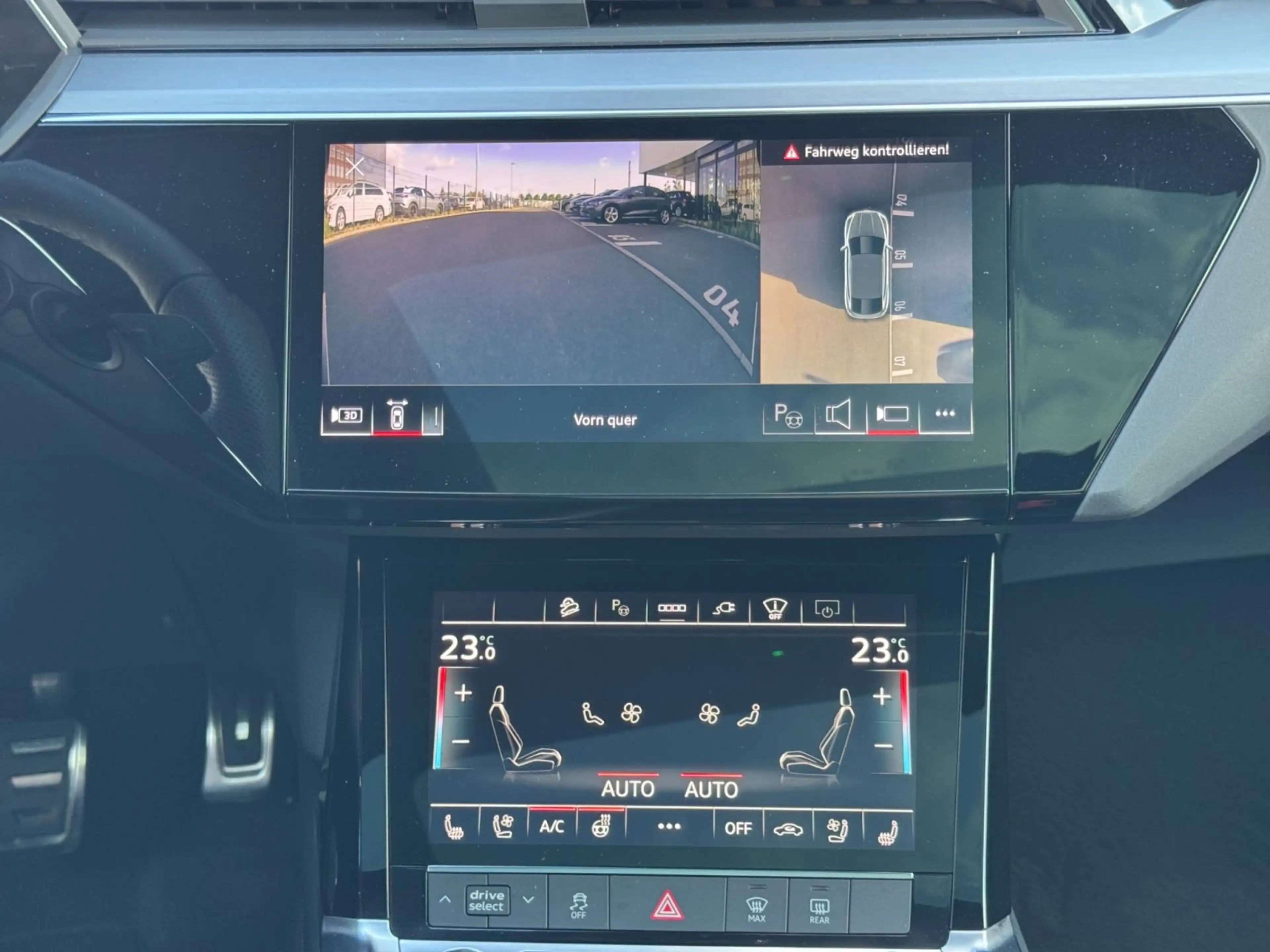 Audi Q8 e-tron Q8 Sportback 55 e-tron quattro S line Digitales — photo 15