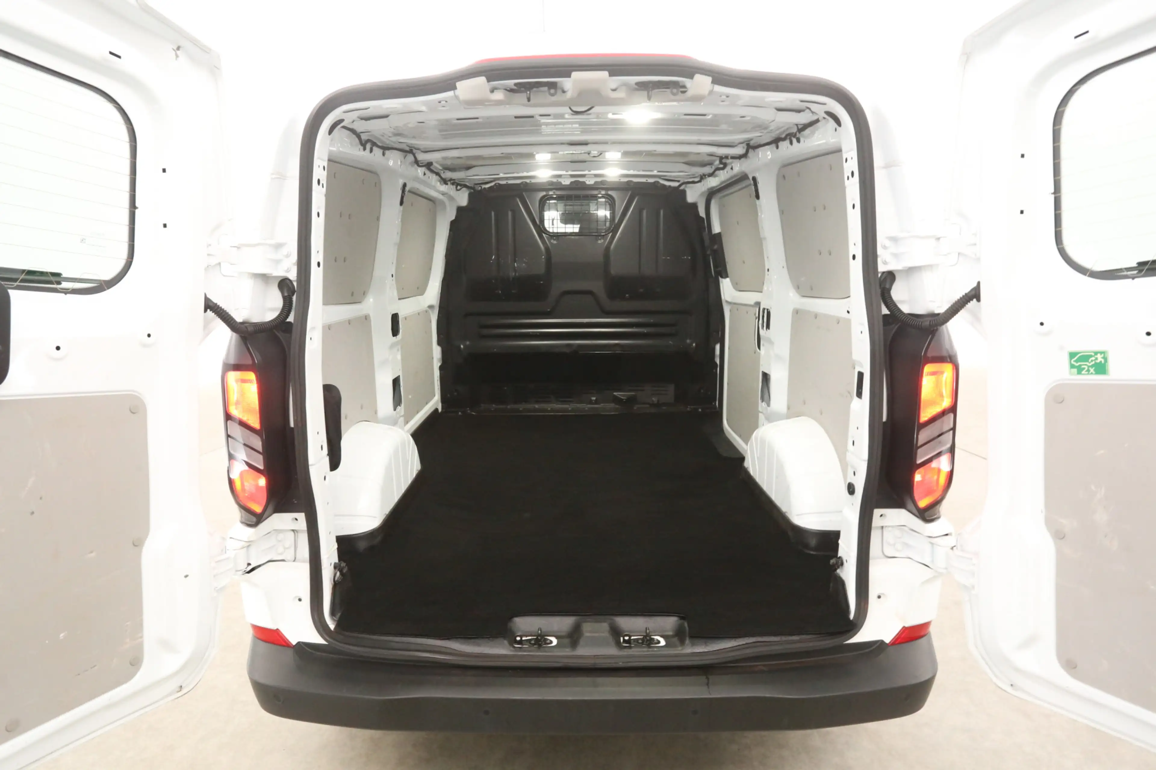 Ford Transit Custom 2.0 TDCI L1H1 | Airco | Cruise | Camera | Carplay — photo 3