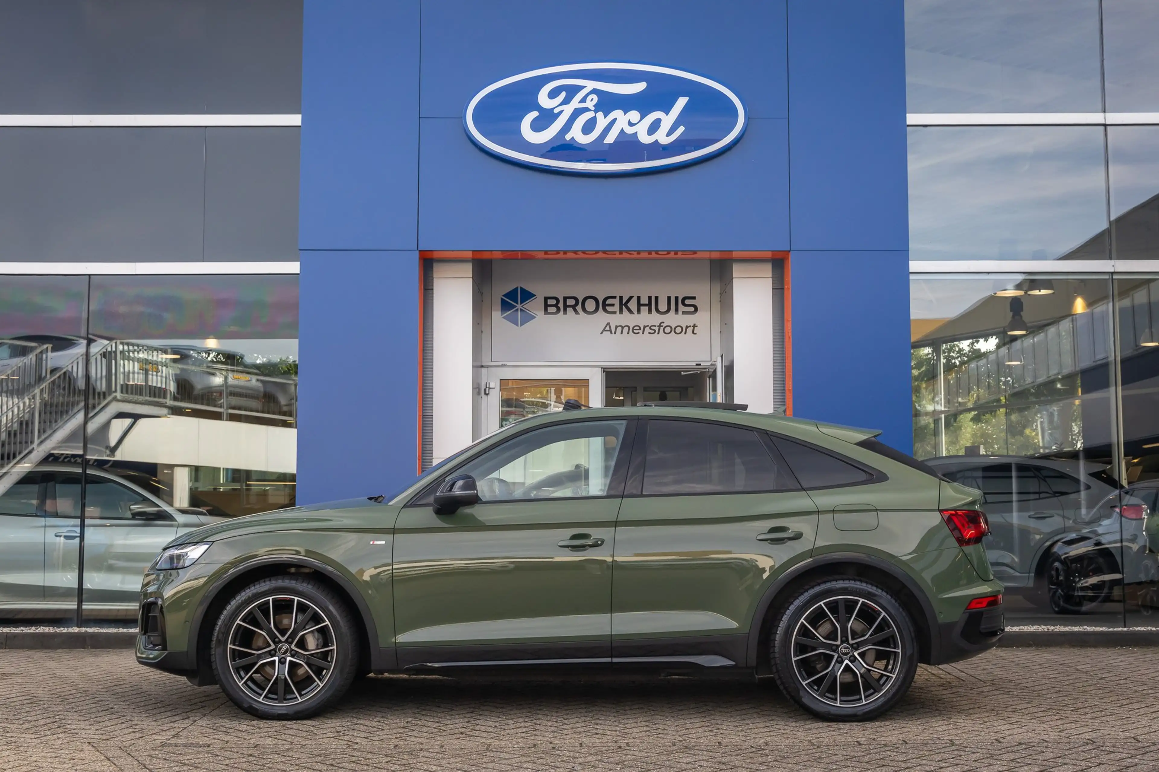 Audi Q5 Sportback 55 TFSI e S edition | Pano | Massage | L — photo 6