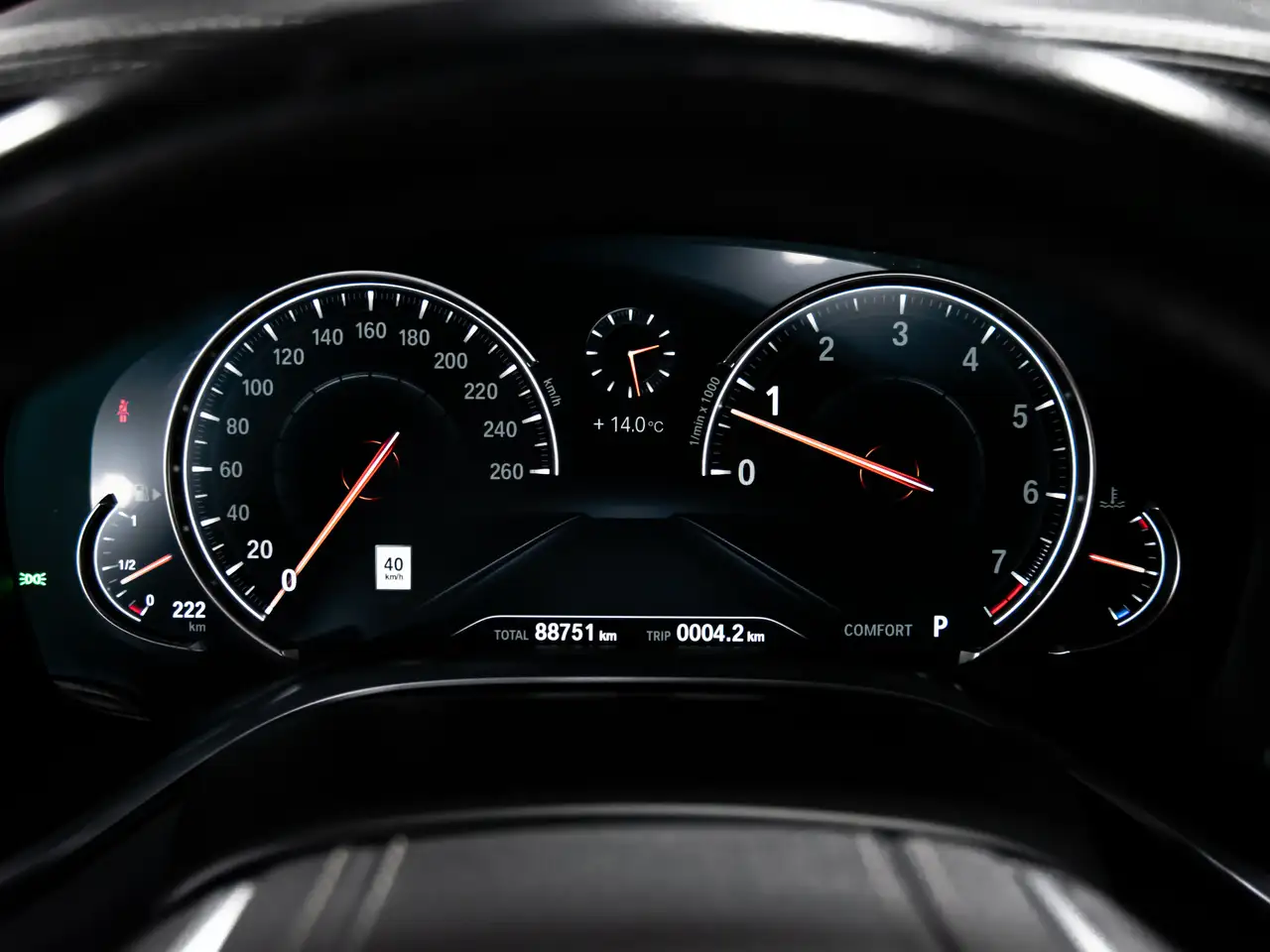 BMW 7 Series снимка BMW 7 Series
