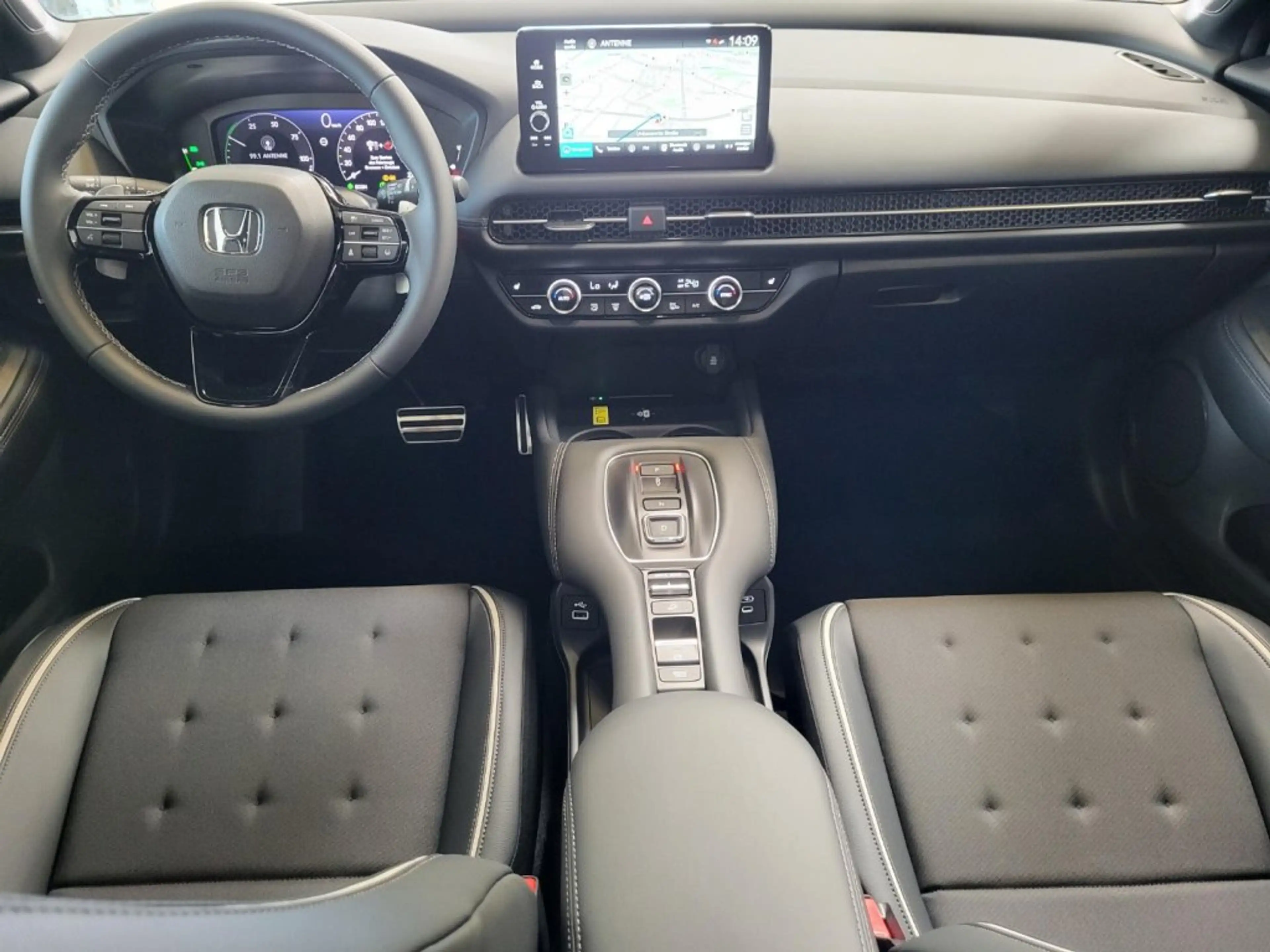 Honda ZR-V 2.0 Sport — photo 12