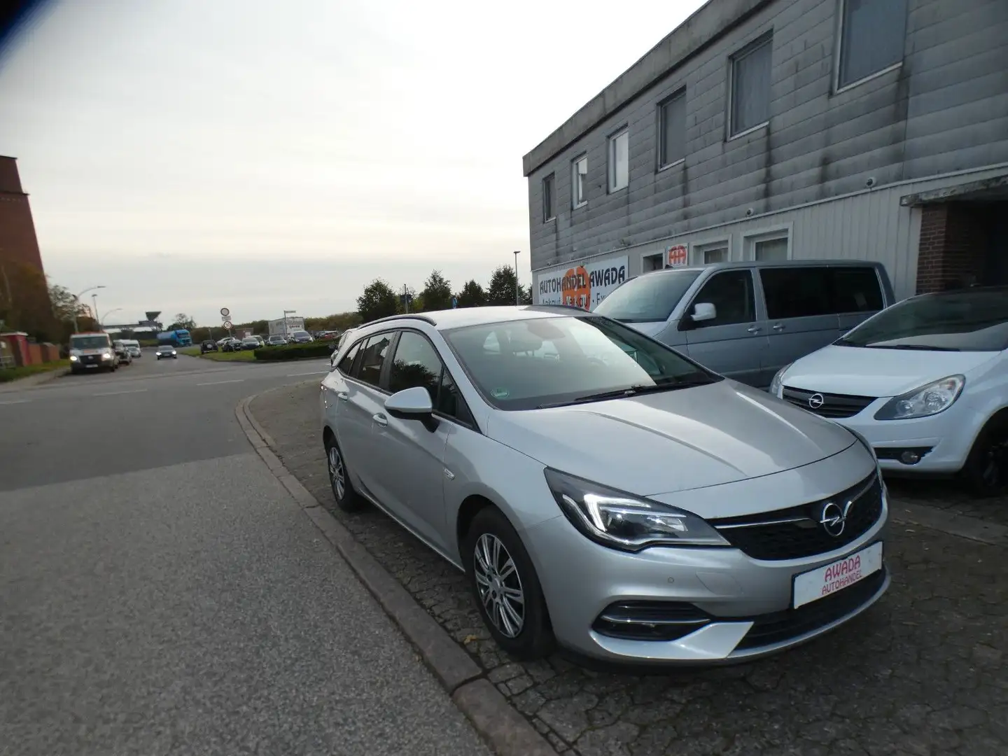 Opel Astra K Sports Tourer Business Start/Stop Silber - 1