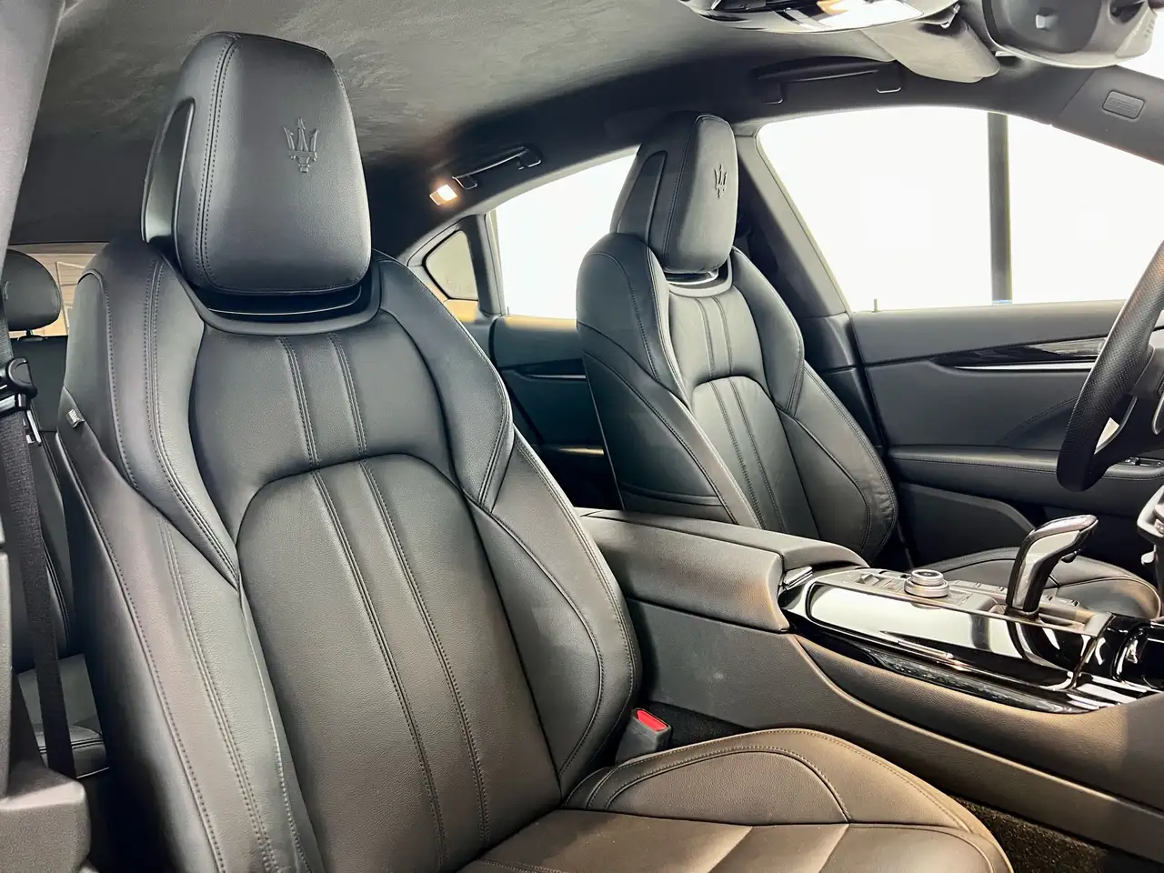 Maserati Levante 2022 — фото 12