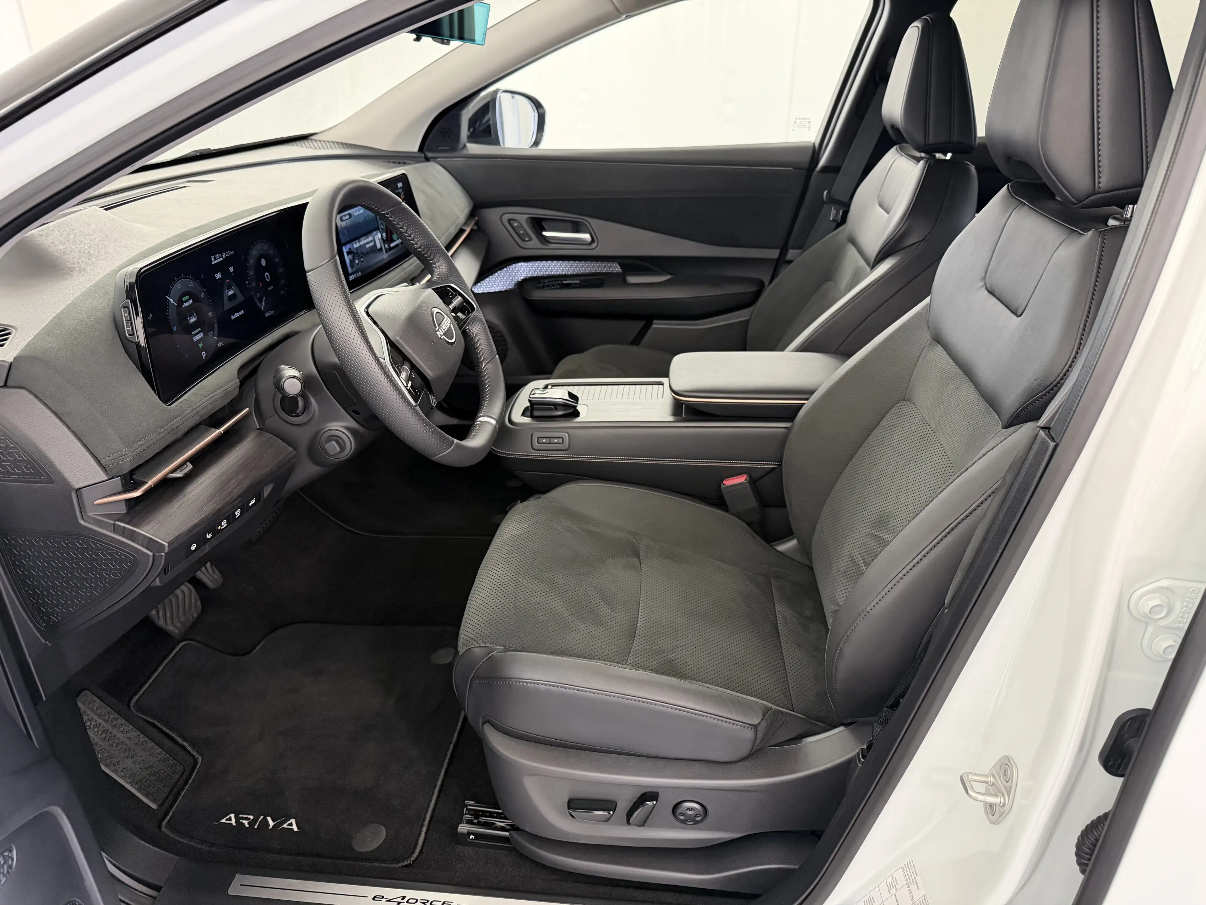 Nissan Ariya 87kWh e-4ORCE Evolve Aut. — photo 10
