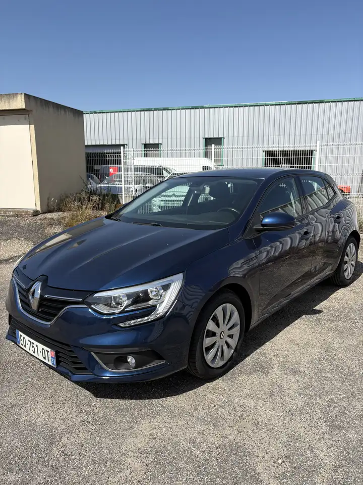 Renault Megane MÃ©gane IV Berline dCi 90 Energy Life