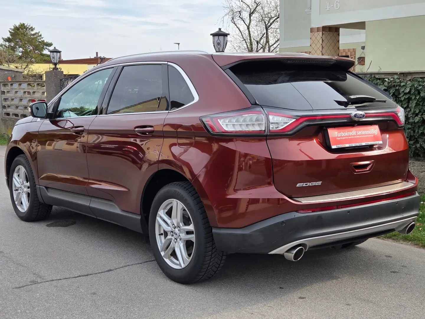 Ford Edge Titanium 4x4  2,0 Diesel Automatik Braun - 2