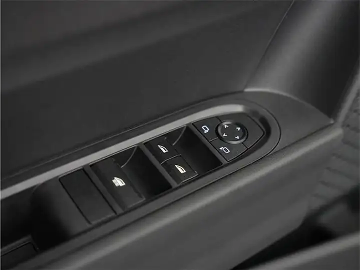 MINI Cooper 2025, foto 17