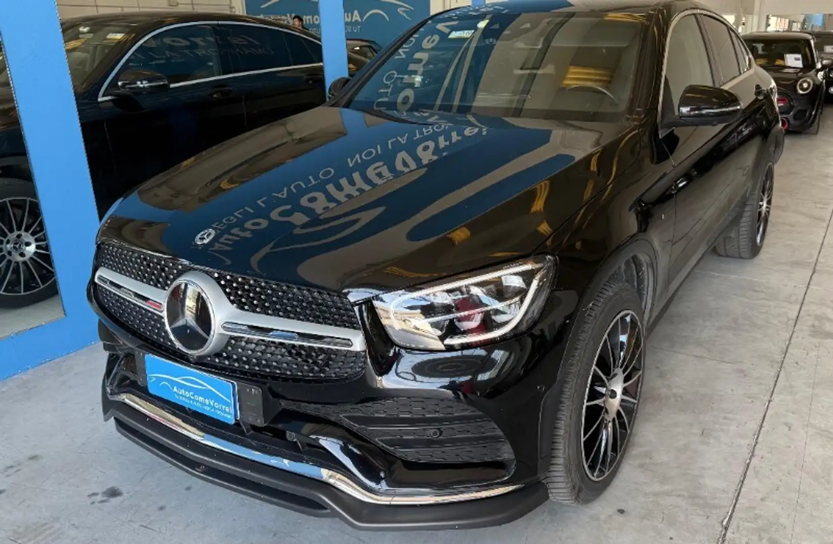 Mercedes-Benz GLC 300 GLC 300 d 4Matic Coupé Premium Бежевый  - 2