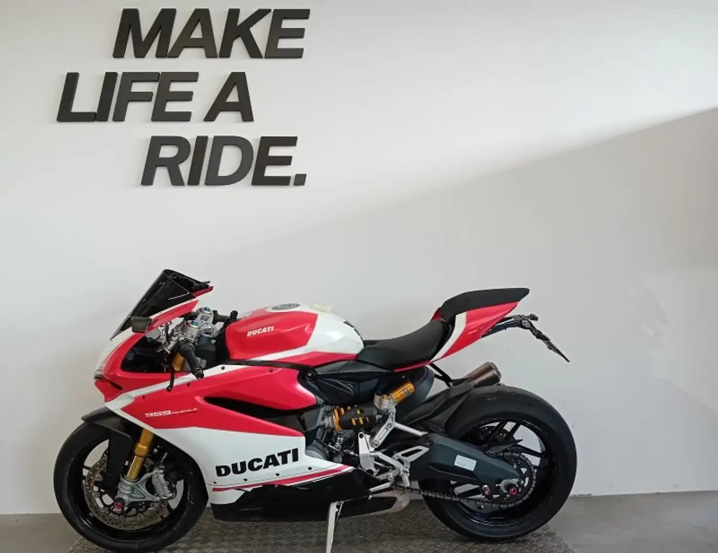 Ducati 959 Panigale CORSE Rosso - 2