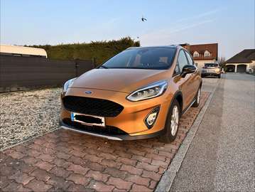 Ford Fiesta Active Plus // B&O  // Voll LED Limous