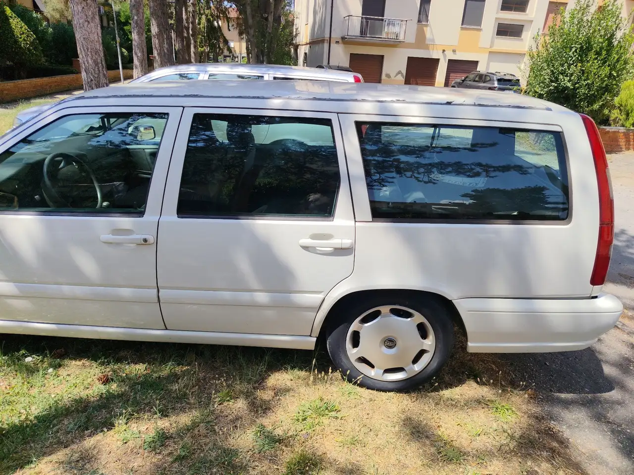 Volvo V70 2.5d, foto 2