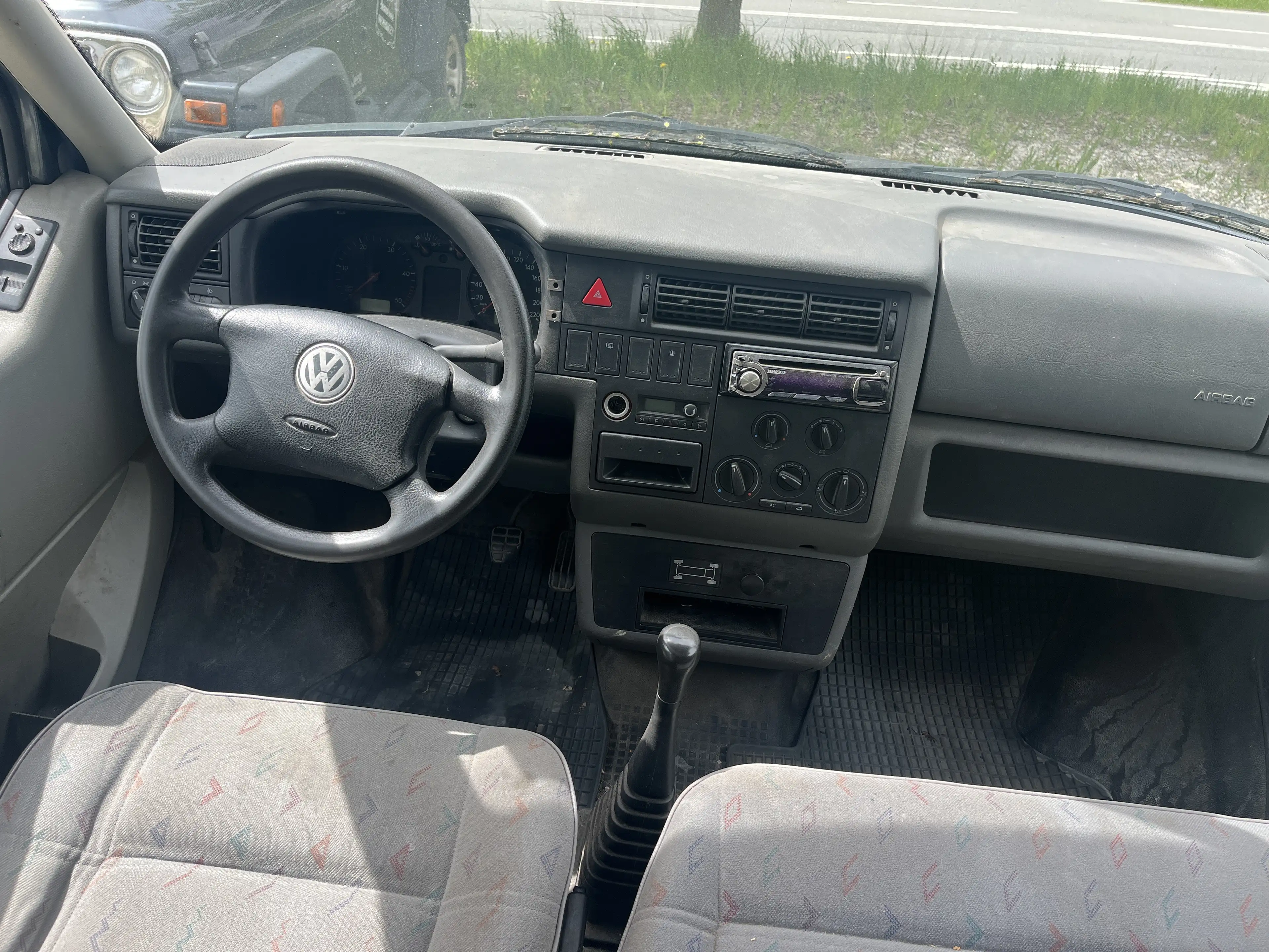Volkswagen T4 Doka 3-3 Syncro 1,9 TDI/ KLIMA/ KEIN PICKERL!!! — photo 15