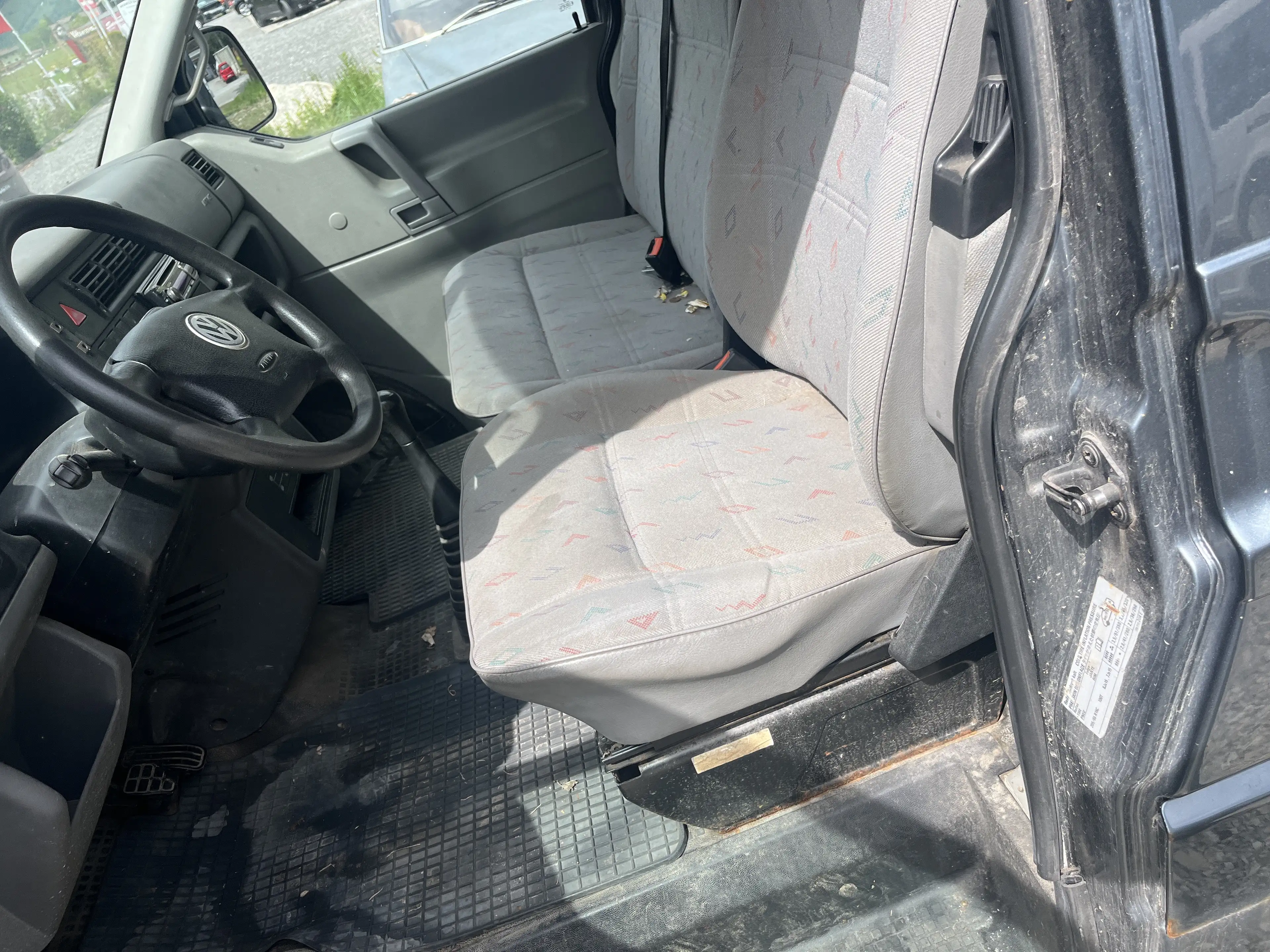 Volkswagen T4 Doka 3-3 Syncro 1,9 TDI/ KLIMA/ KEIN PICKERL!!! — photo 11