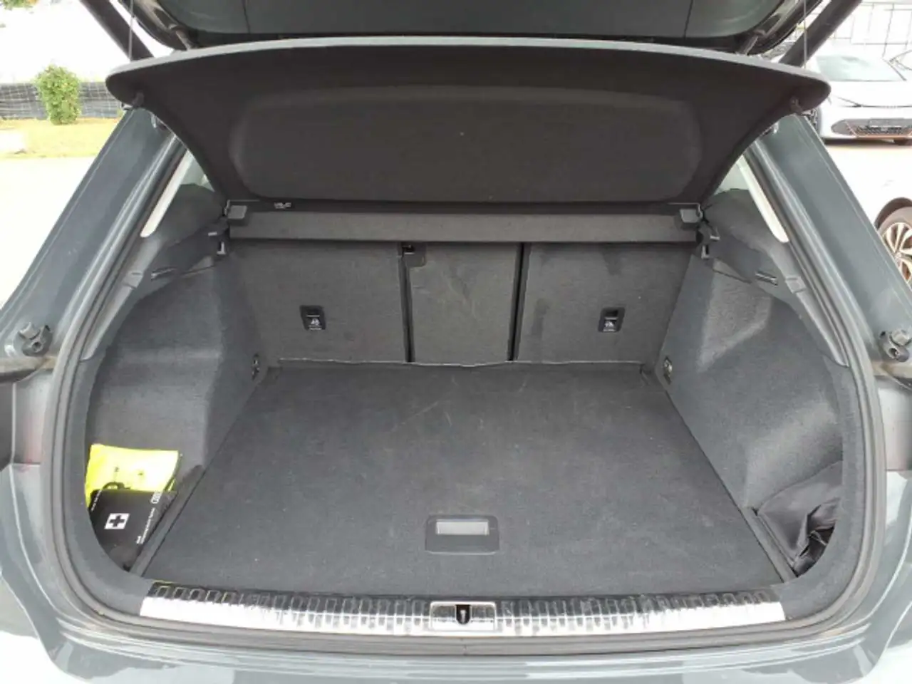 Audi Q3 35 TFSI S-TR ADVANCED LED+NAVI+RFK+GRA+SHZ, миниатюра 8