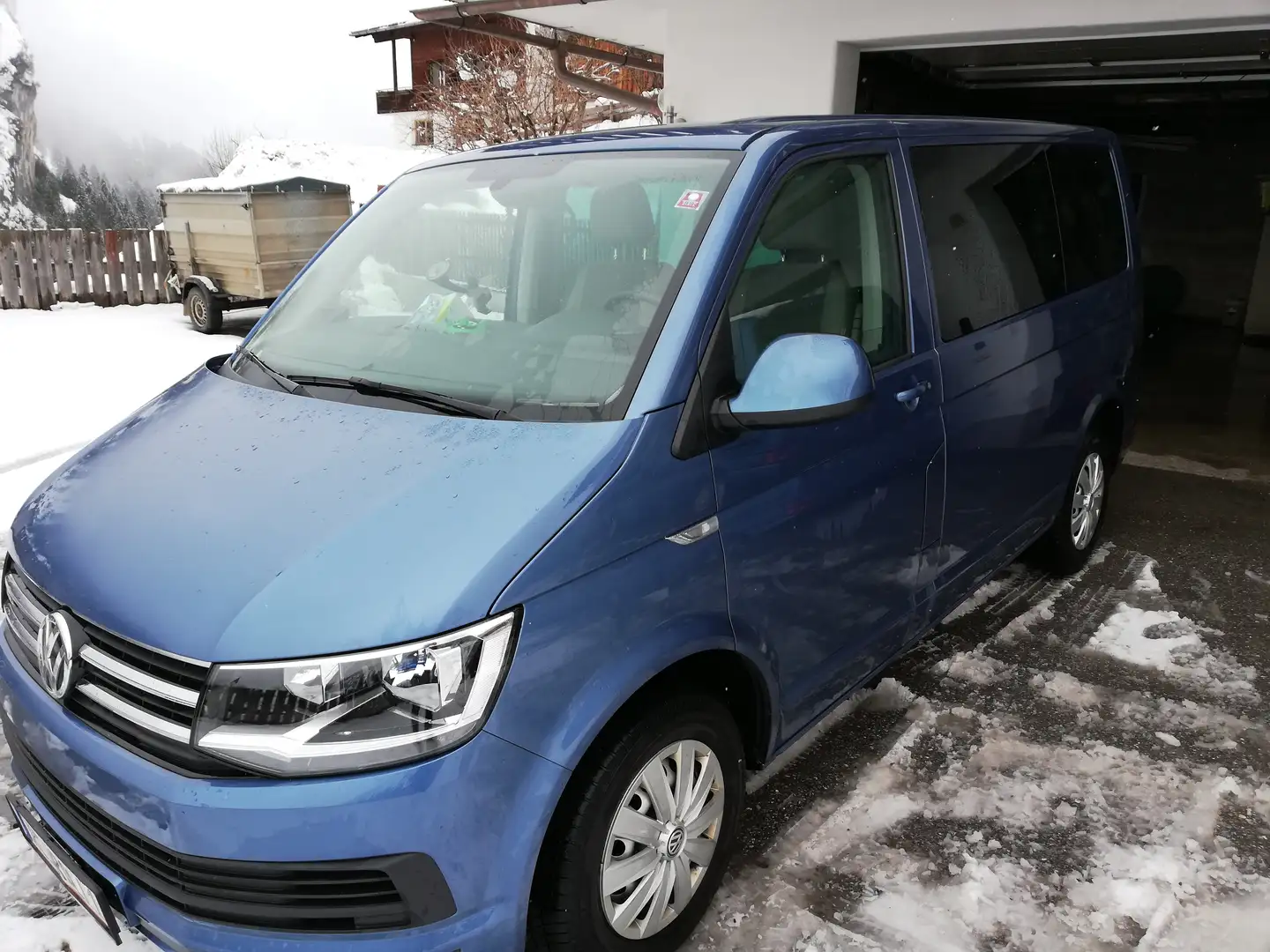 Volkswagen T6 Caravelle Comfortline 2,0 TDI 4Motion KR DSG Синій - 1