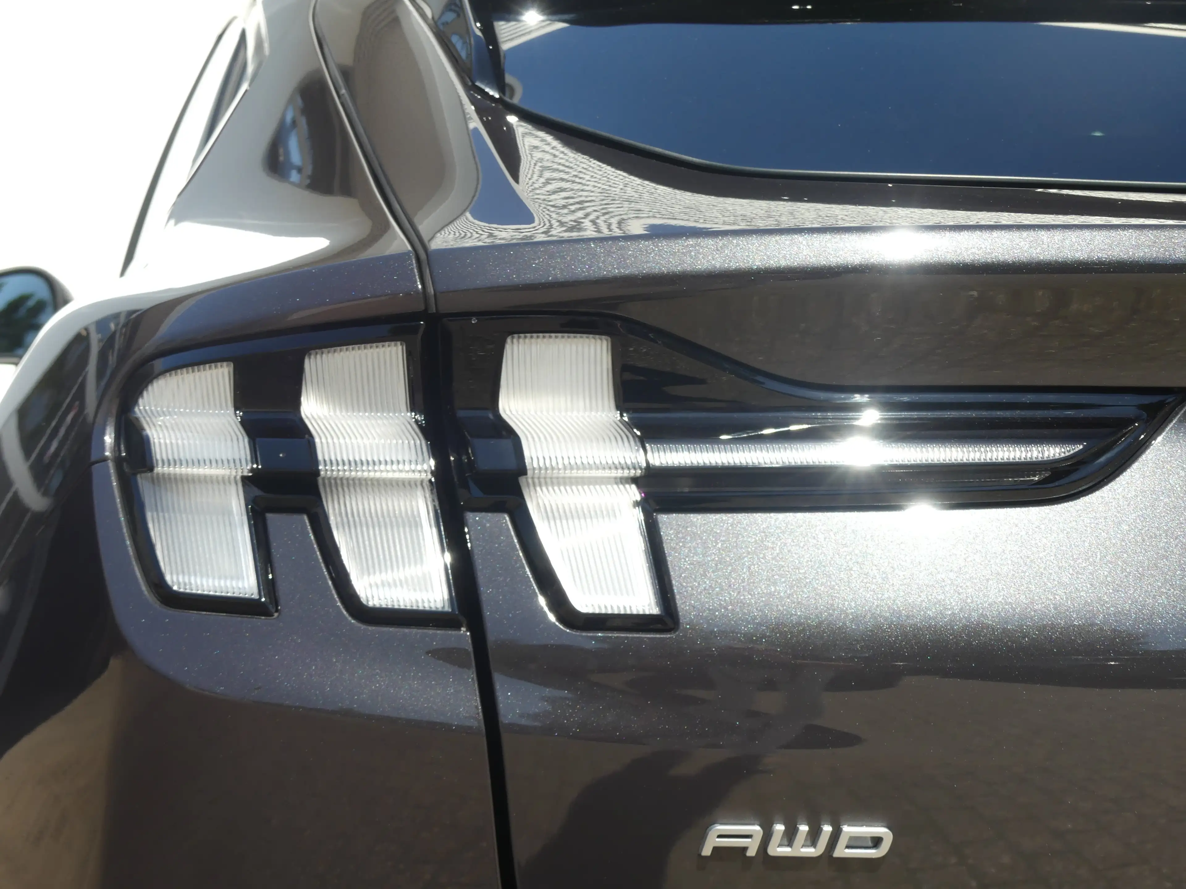 Ford Mustang Mach-E Extended Premium AWD 98 kWh | PANORAMADAK | ADAPTI — photo 8
