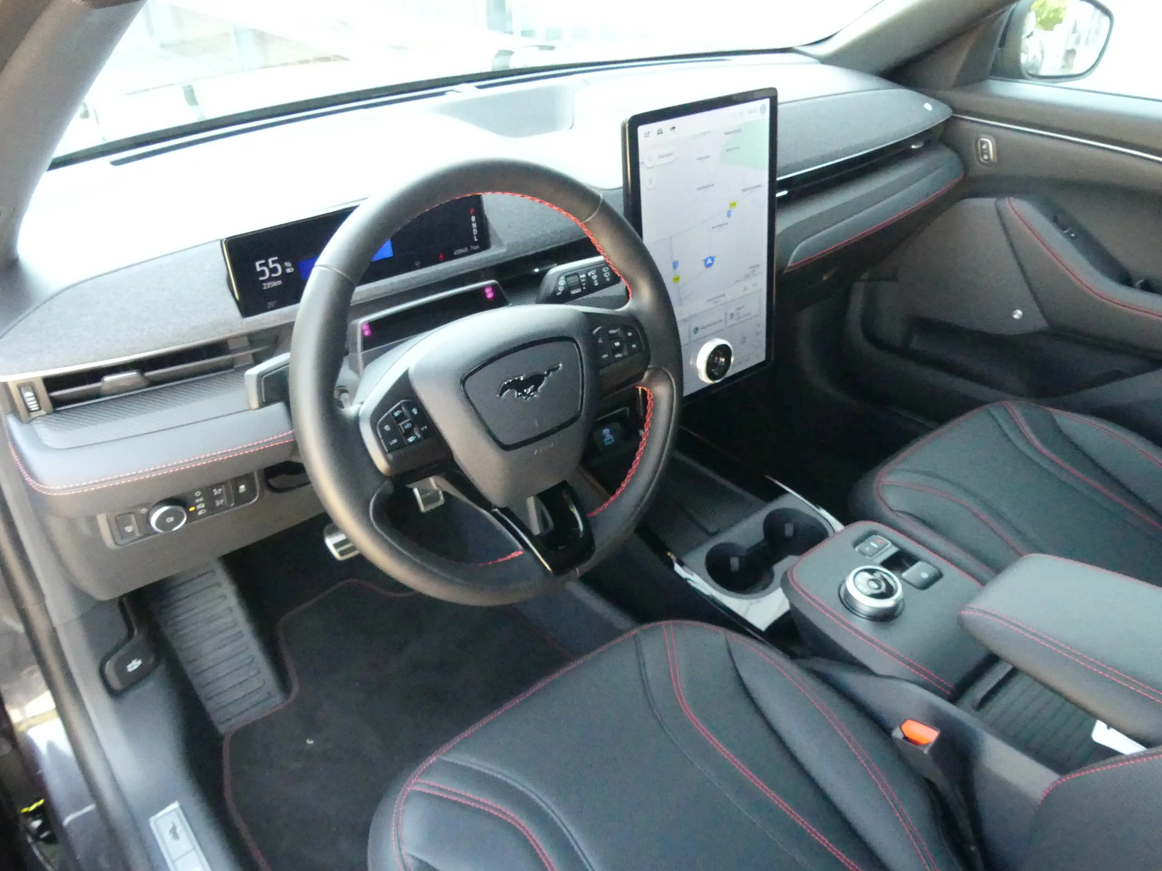 Ford Mustang Mach-E Extended Premium AWD 98 kWh | PANORAMADAK | ADAPTI — photo 4