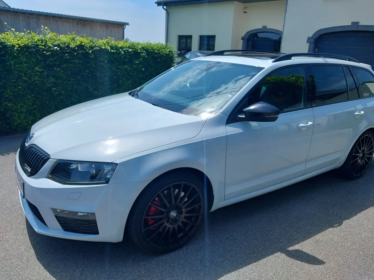 Skoda Octavia Octavia SW RS 2.0 TFSI RS230 DSG Blanc - 2