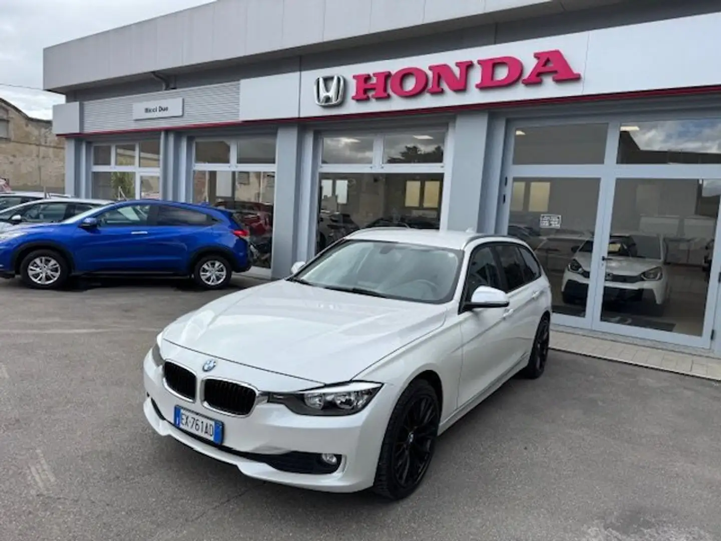 BMW 316 316d Touring Bianco - 1