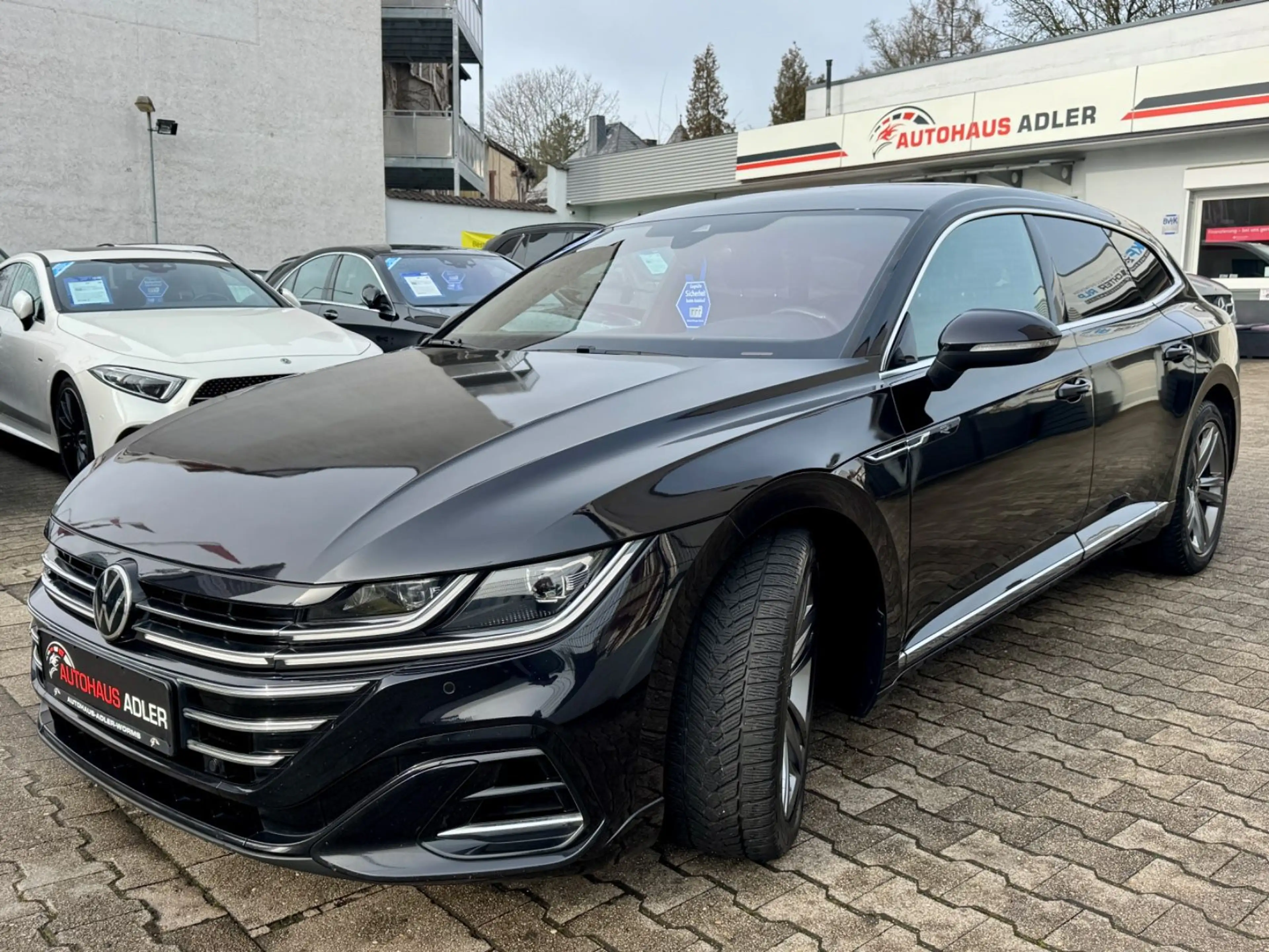 Volkswagen Arteon ARTEON SHOOTING BRAKE 2.0 TSI R-LINE SPORT*4MOTI — photo 4