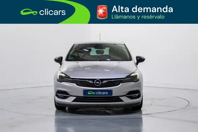 Opel Astra view 2