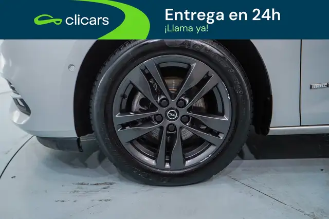 Opel Astra view 11