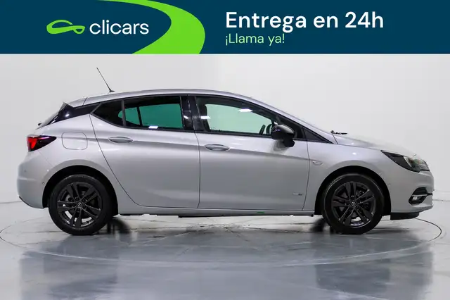 Opel Astra view 7