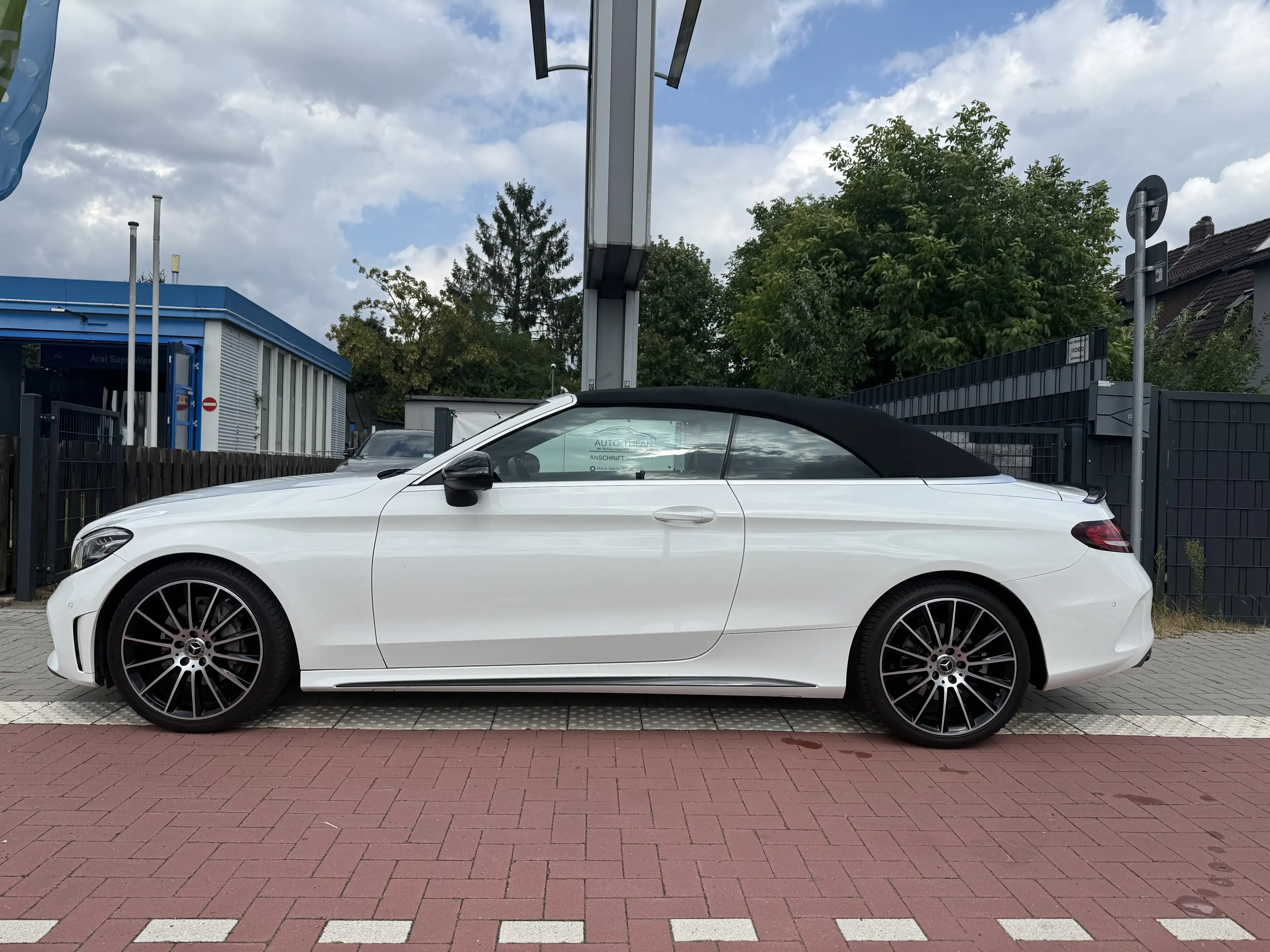Mercedes-Benz C 200 FACELIFT / AMG LINE / CABRIO / SHZ / RÜCKFAHR./ — photo 4