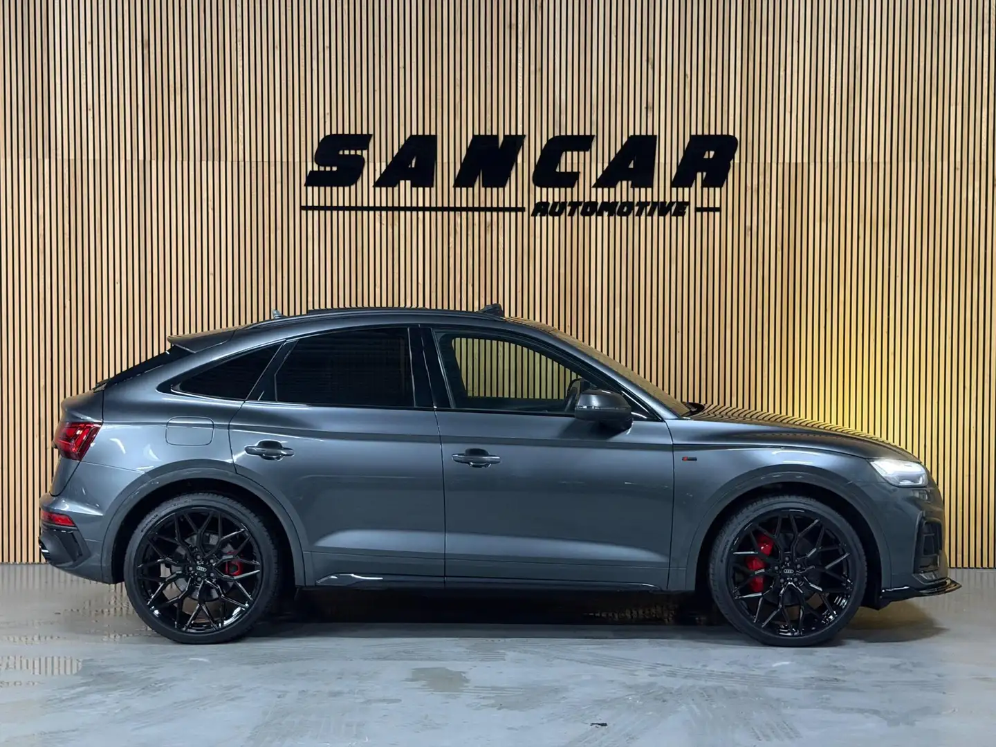 Audi Q5 Sportback 55 TFSI e S-Line PANO|LUCHTVERING|TREKHA Gris - 2