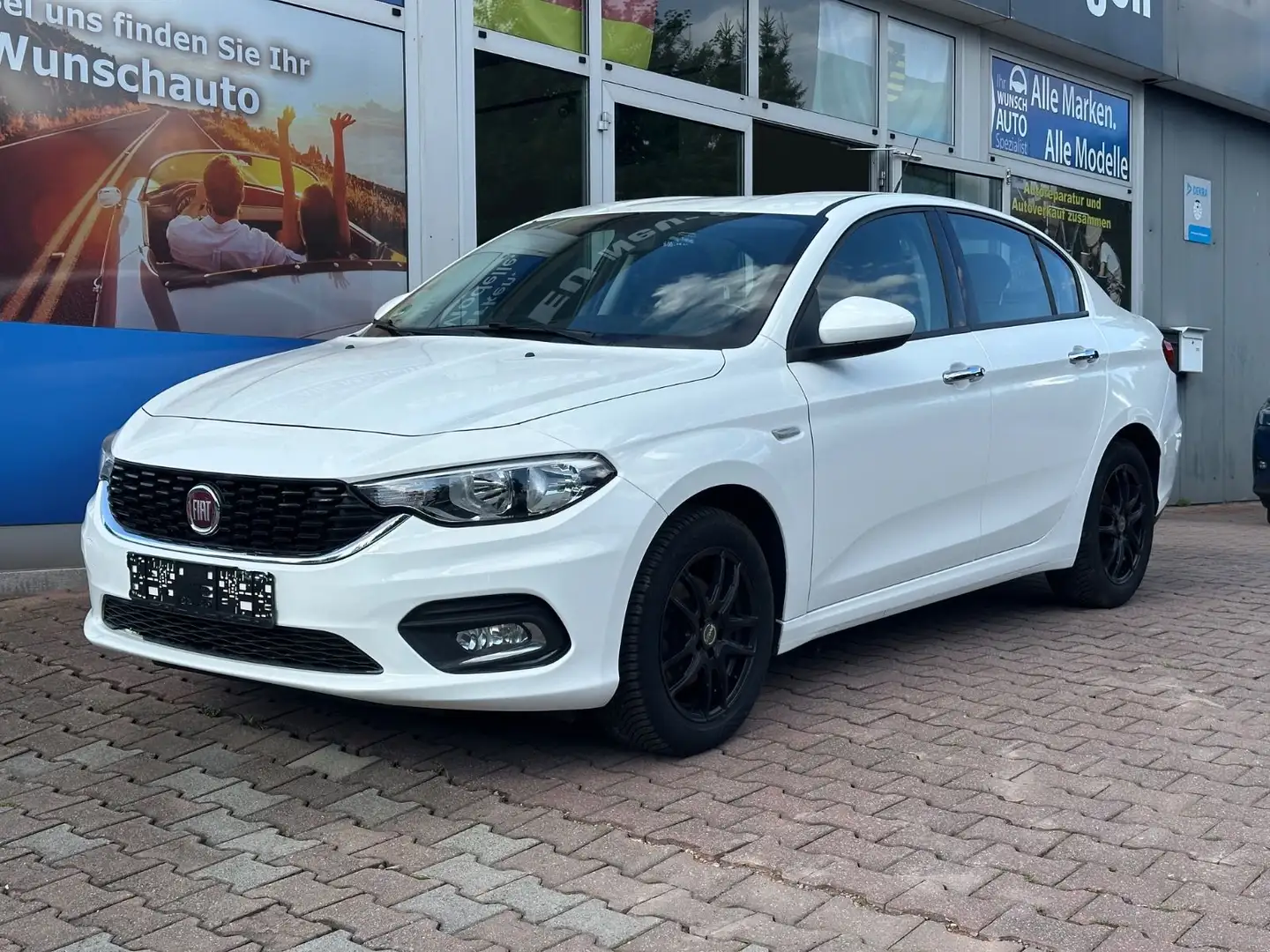 Fiat Tipo 1.6 Multijet Easy - 1