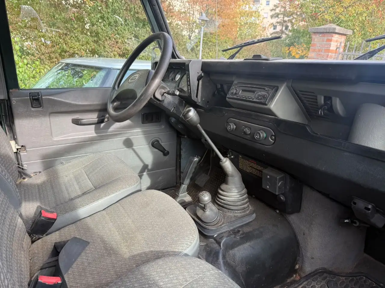 Land Rover Defender 90 Td5 Station Wagon S*Kurz*6-Sitzer*, foto 10
