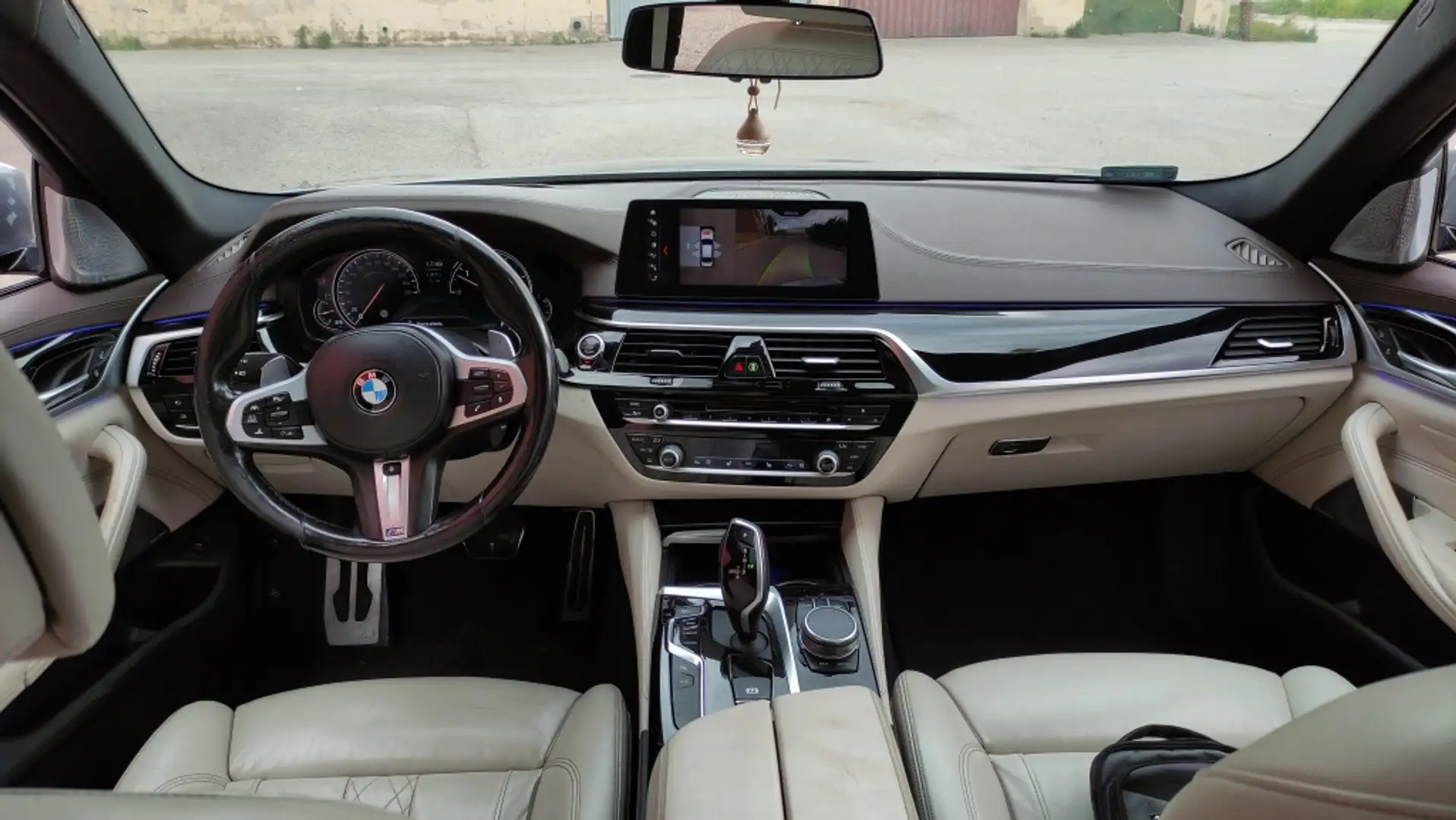 BMW 530dA Gran Turismo xDrive Luxury Gris - 2