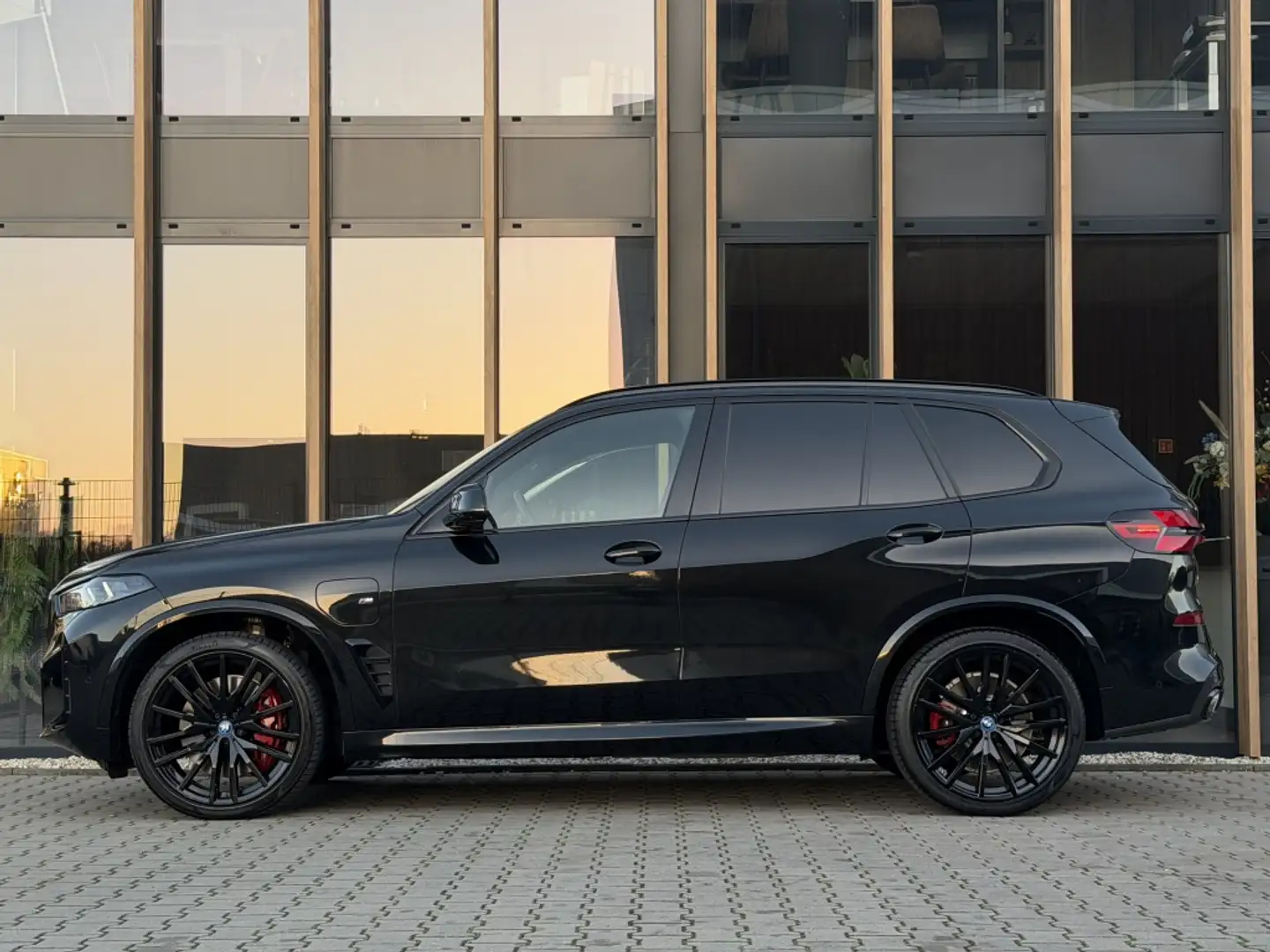 BMW X5 xDrive50e | Bowers&Wilkins | Pano | Massage stoele Noir - 2